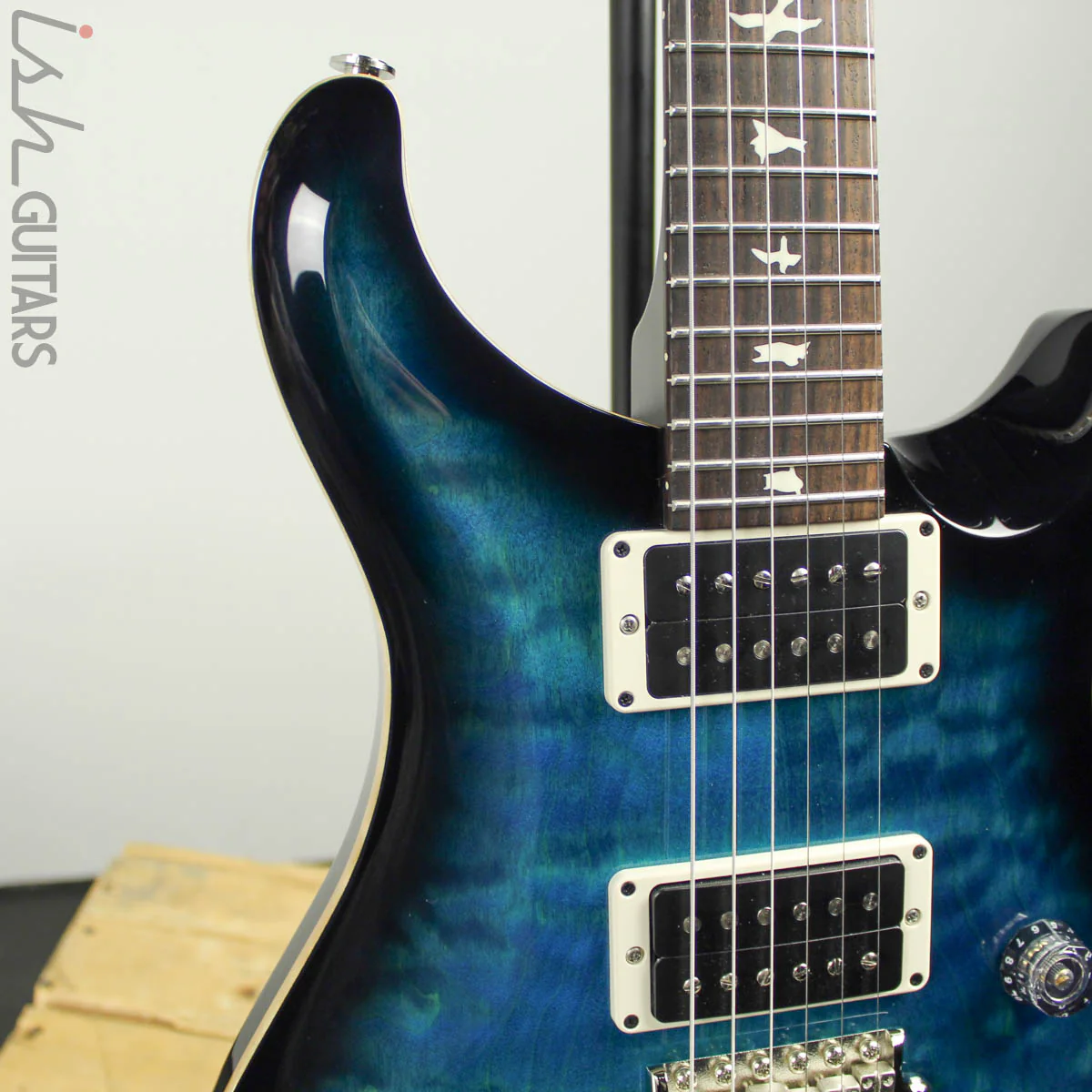 2018 Paul Reed Smith PRS CE24 Matteo Blue Smokewrap Burst Painted Satin Neck Quilted Top - Image 4