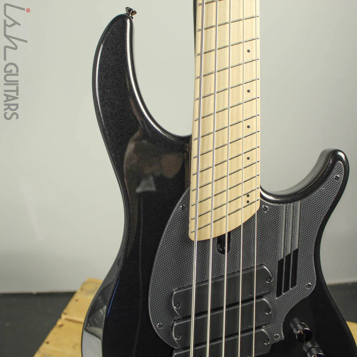 2019 Dingwall NG-3 5 String Metallic Black B-STOCK - Image 4