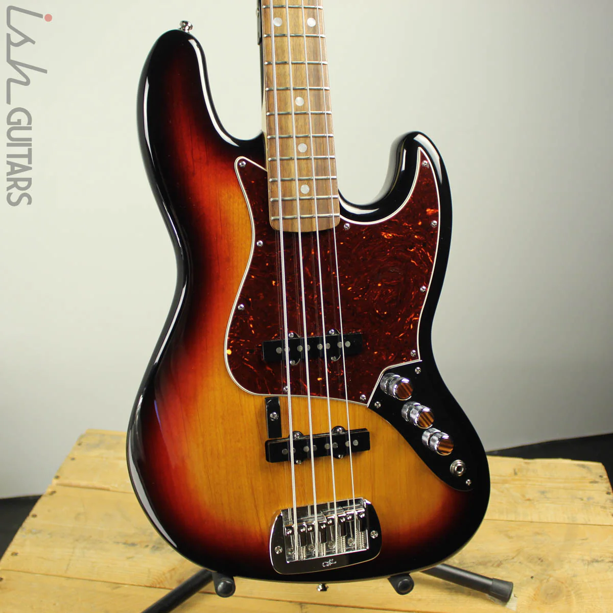 2019 G&L Fullerton Deluxe JB Bass 3 Tone Sunburst