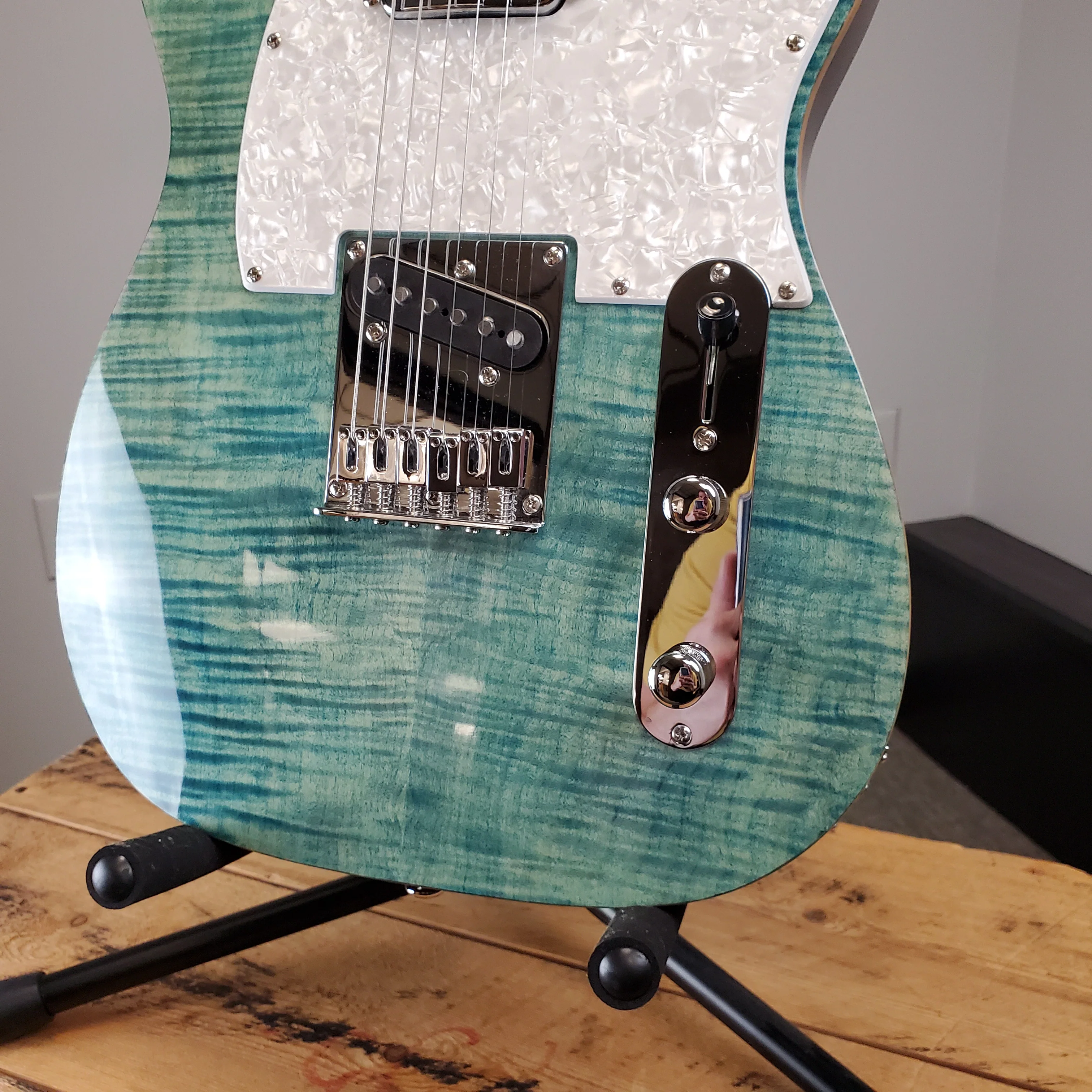 2019 Michael Kelly 1953 Telecaster Blue Jean Wash - Image 4