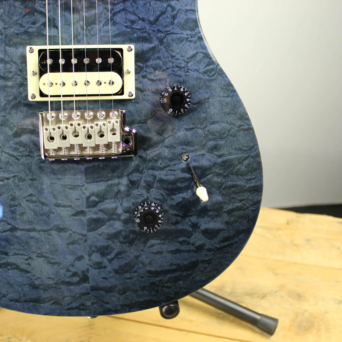 2019 Paul Reed Smith PRS SE Custom 24 Roasted Maple Limited Whale Blue - Image 3