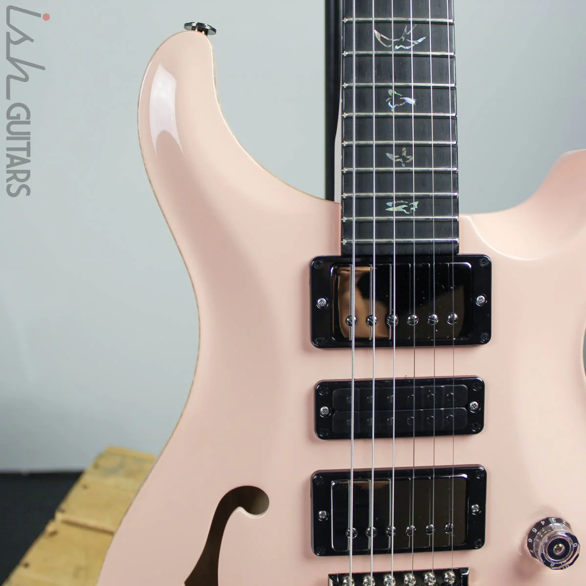 B-Stock 2019 PRS Wood Library Special 22 Semi-Hollow Opaque Grandma Hannon Pink - Image 4