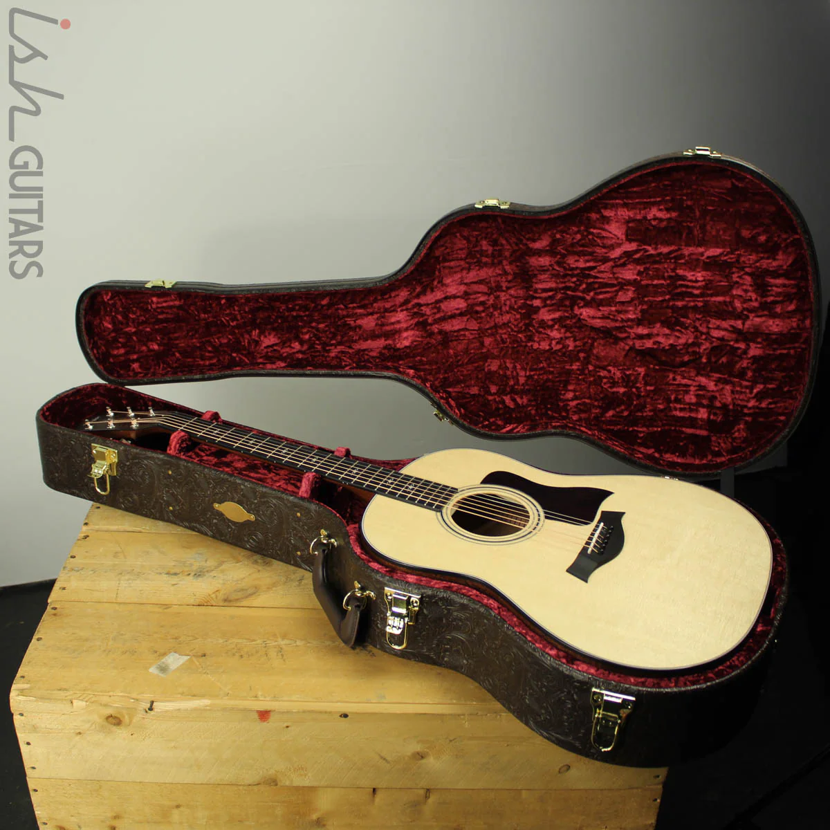 2019 Taylor 317e Grand Pacific Dreadnought Natural - Image 11