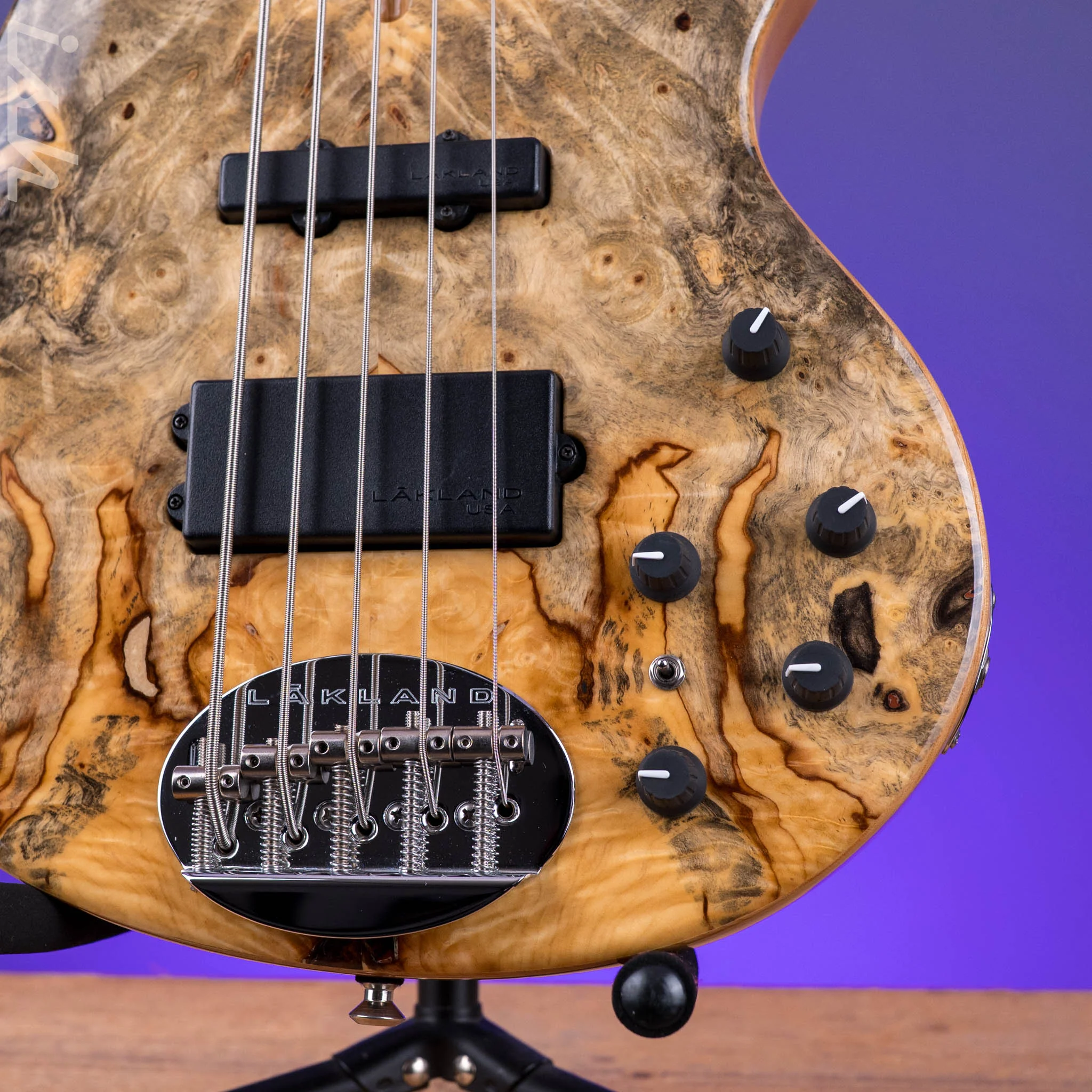 2020-2021 Lakland 55-94 Deluxe 5-String burl maple - Image 5