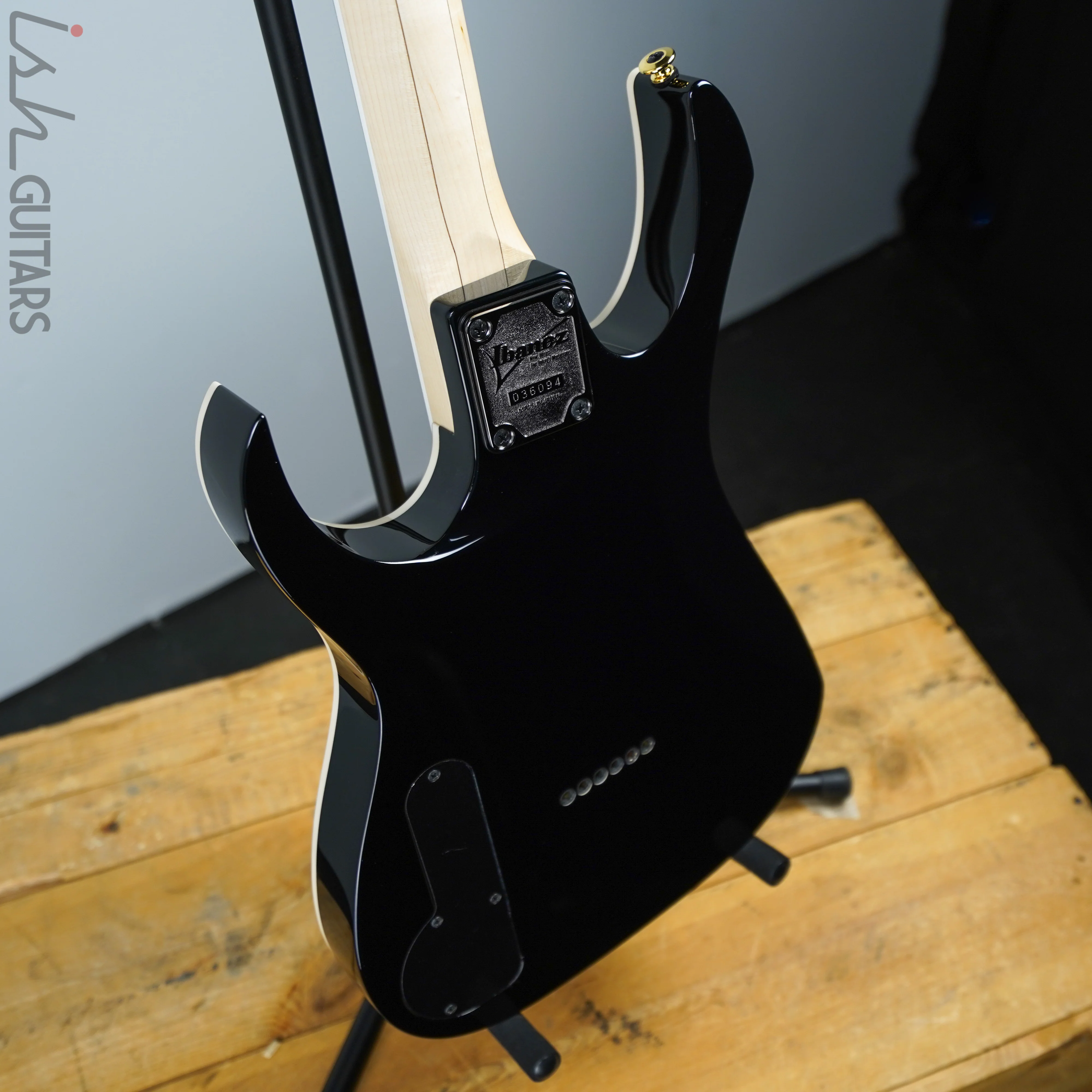 2020 Ibanez Paul Gilbert PGM333 Limited Edition 30th Anniversary Champagne Gold - Image 11