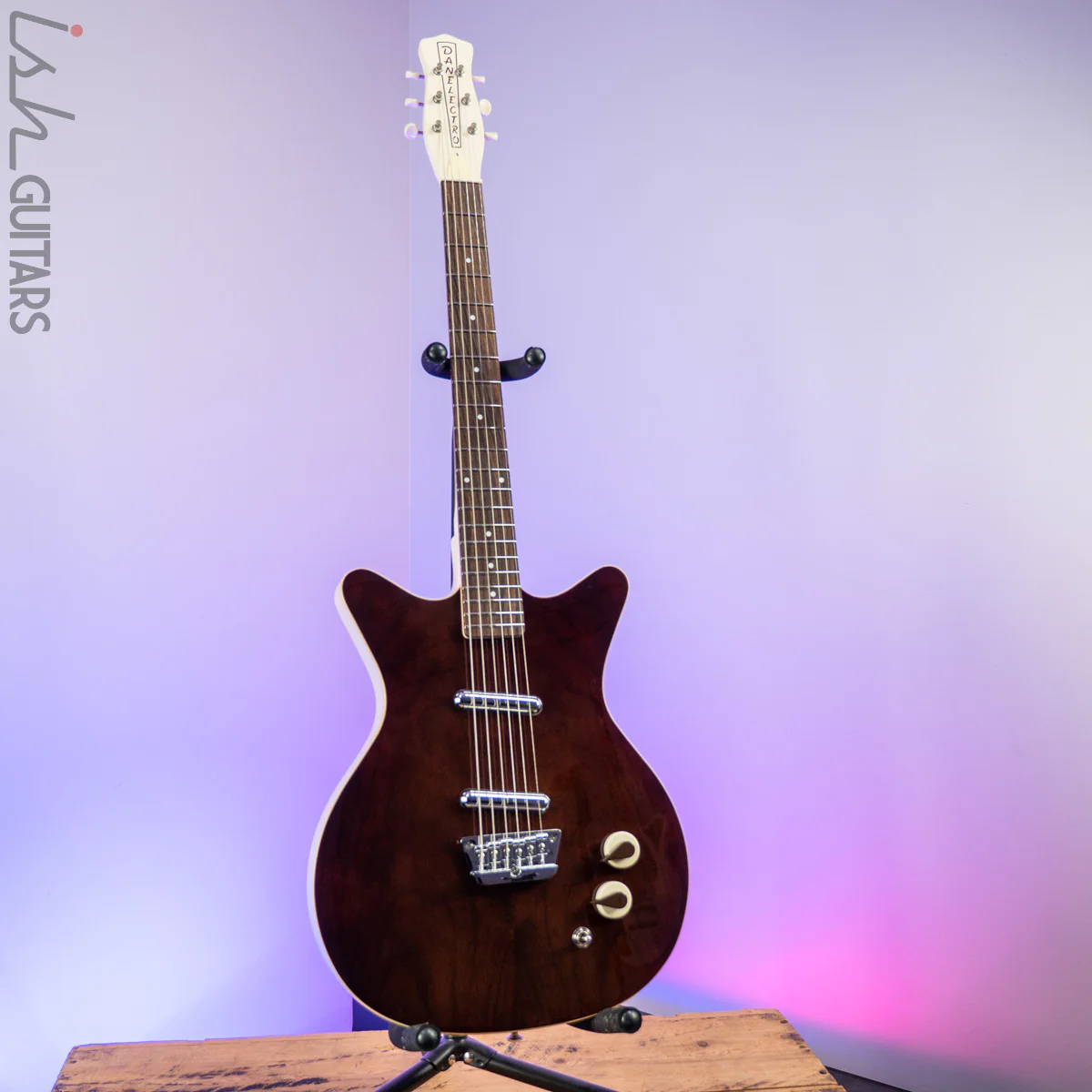 Danelectro '59 Divine Dark Walnut - Image 2