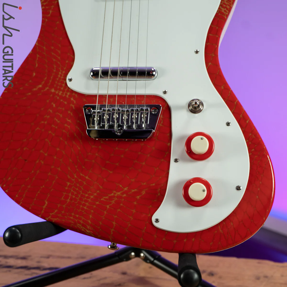 Danelectro Heaven Hawk Guitar Red Alligator Prototype - Image 4