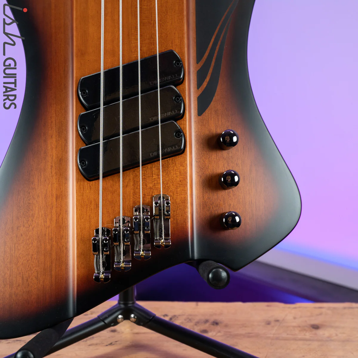 Dingwall D-ROC 4-String Standard Matte Vintageburst - Image 4