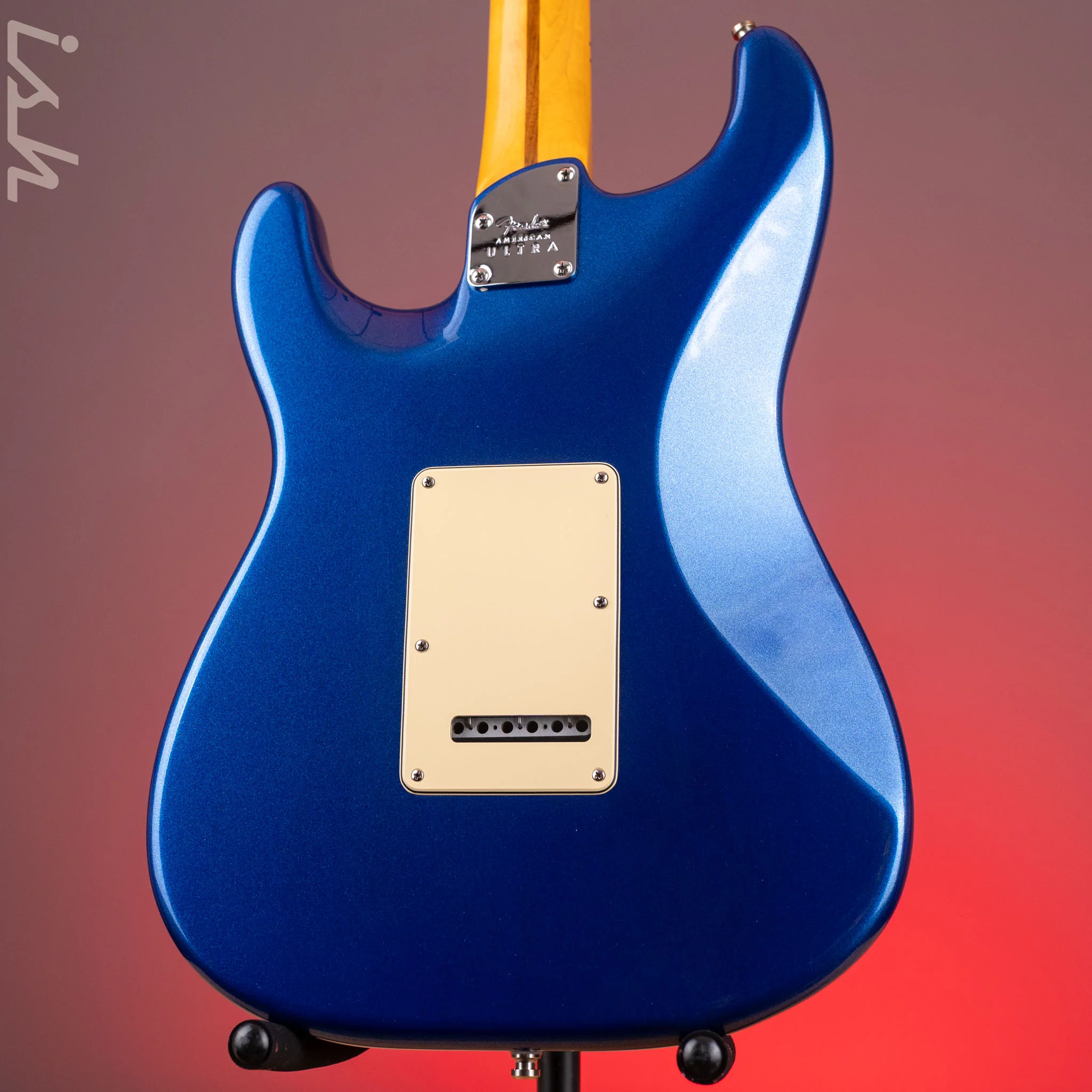 2021 Fender American Ultra Stratocaster Cobra Blue - Image 8