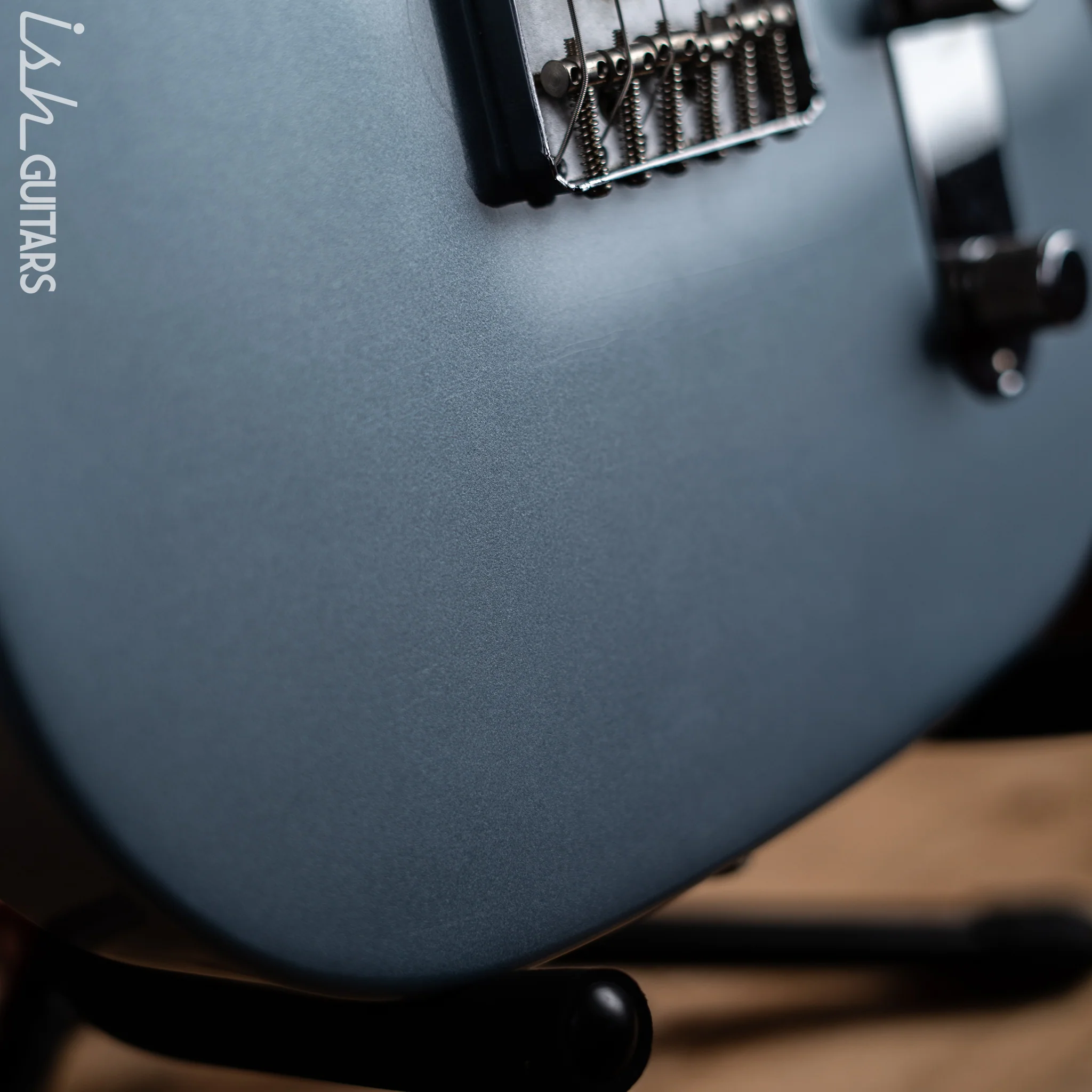 2021 Fender Telecaster Chrissie Hynde Relic Iced Blue Metallic - Image 12