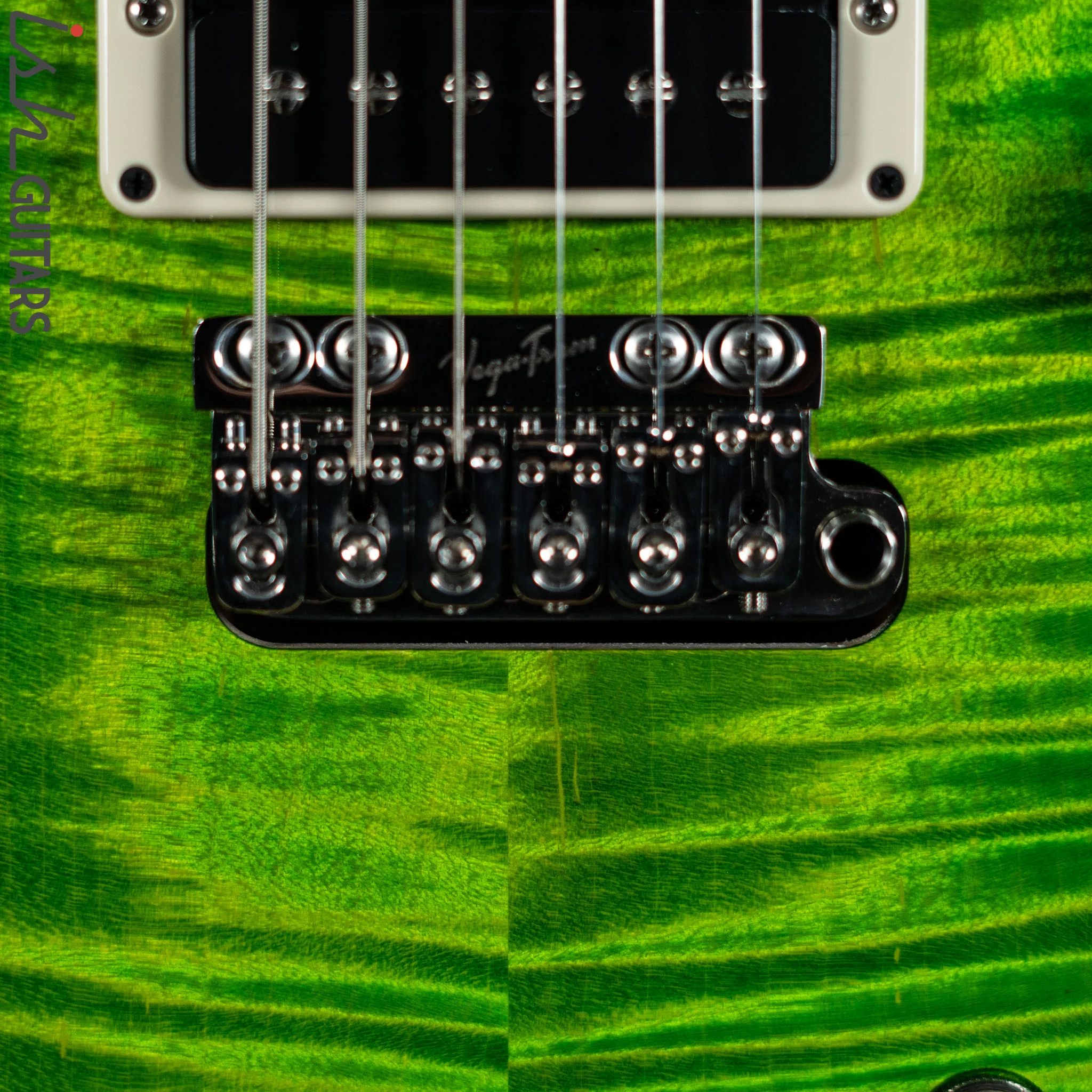 PRS CE 24 Semi-Hollow Eriza Verde - Image 5