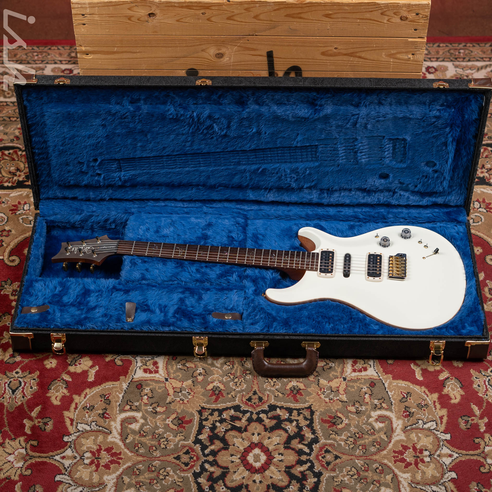 2022 PRS Modern Eagle V White Satin - Image 14