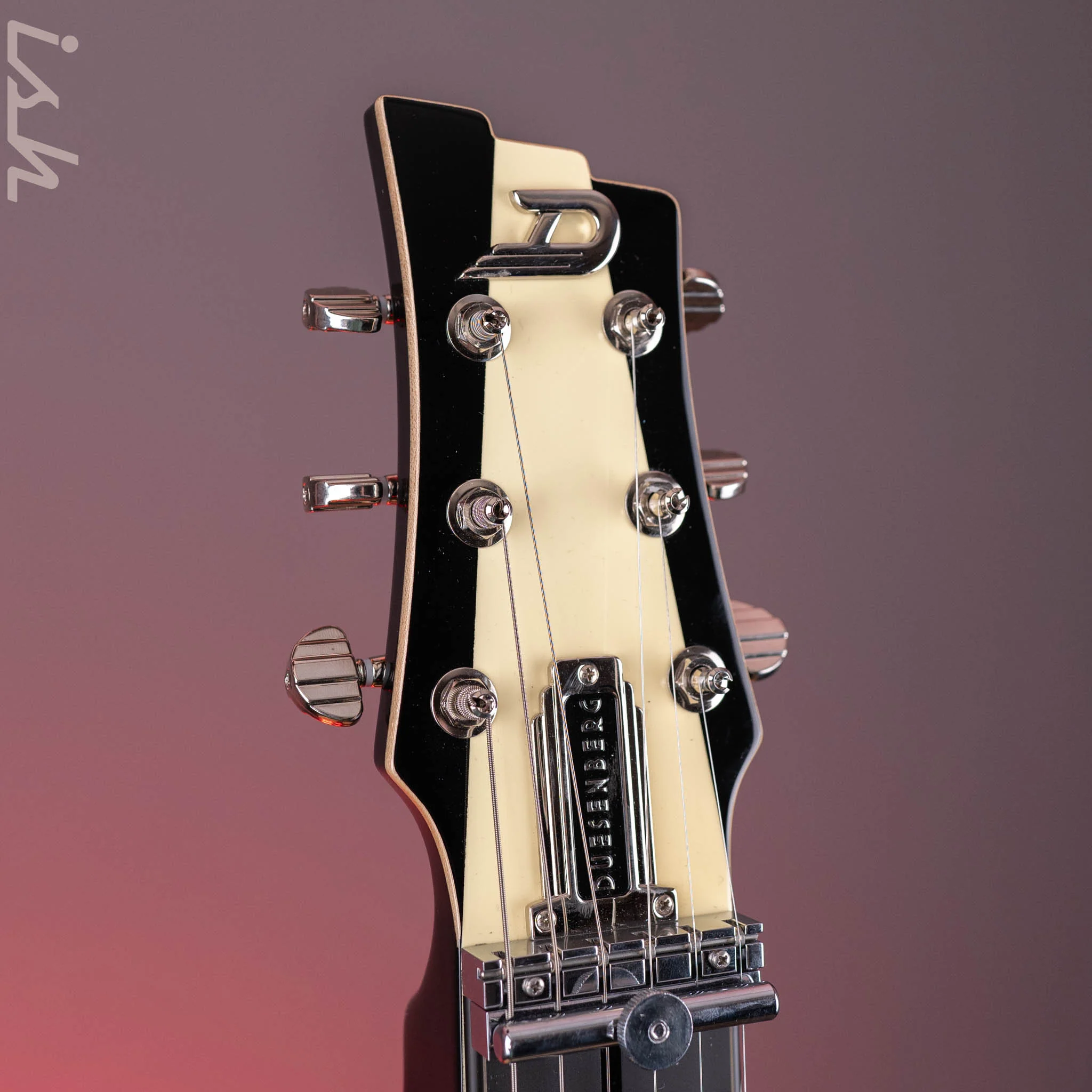 2023 Duesenberg Lapsteel Black/Ivory - Image 5
