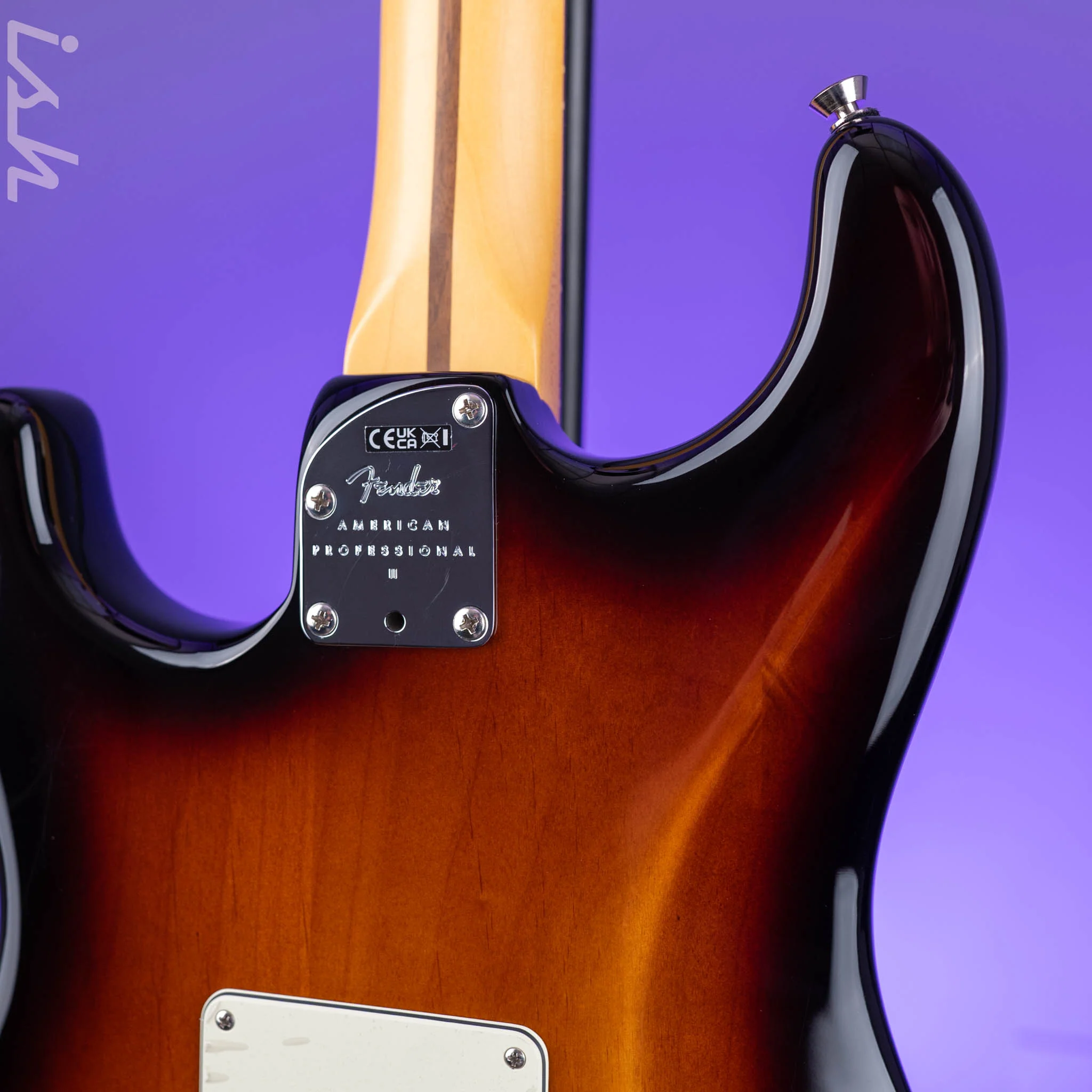 2023 Fender American Professional II Stratocaster 2-Color Sunburst - Image 11