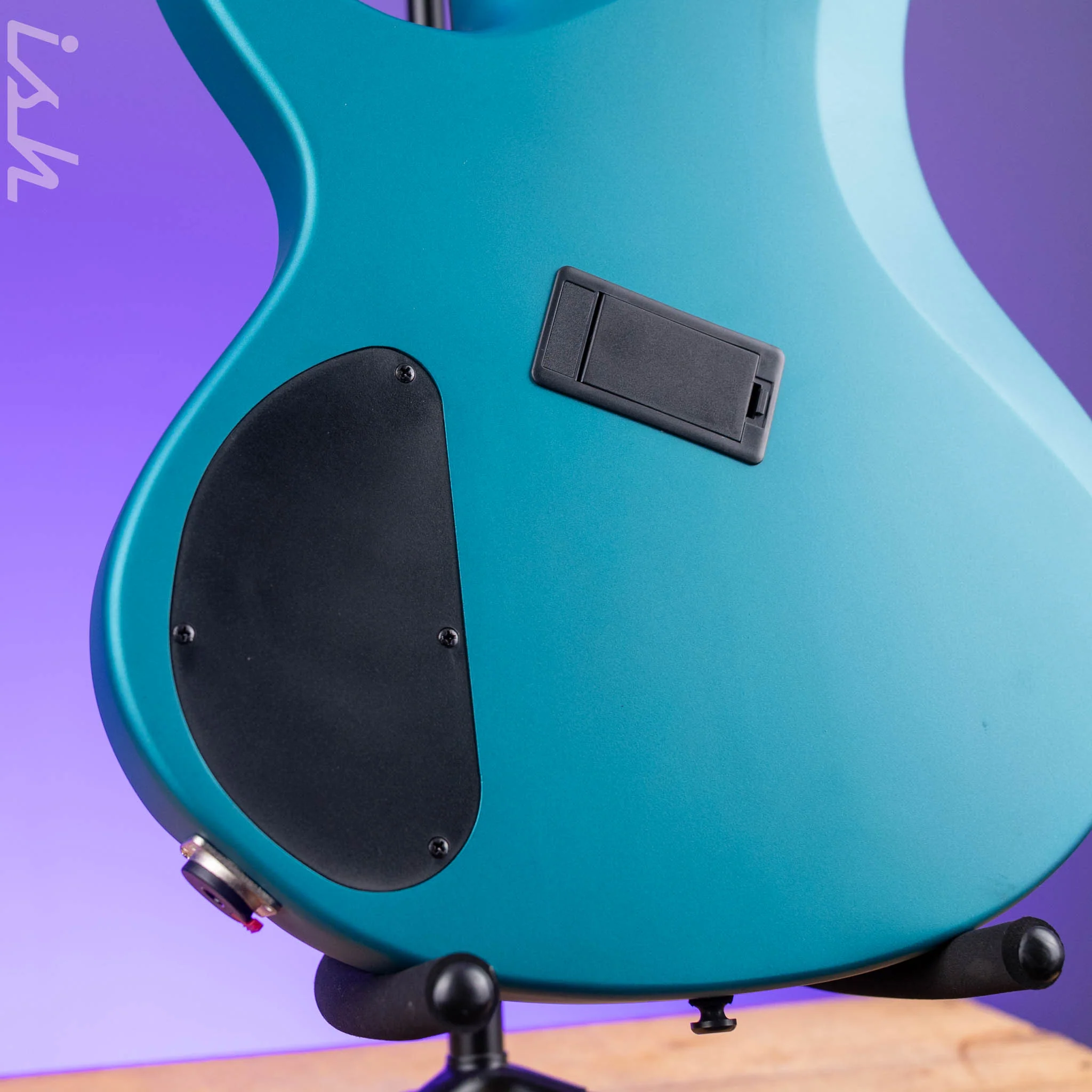 Ibanez BTB605MS Multi-Scale 5-String Bass Cerulean Aura Burst Matte Demo - Image 12