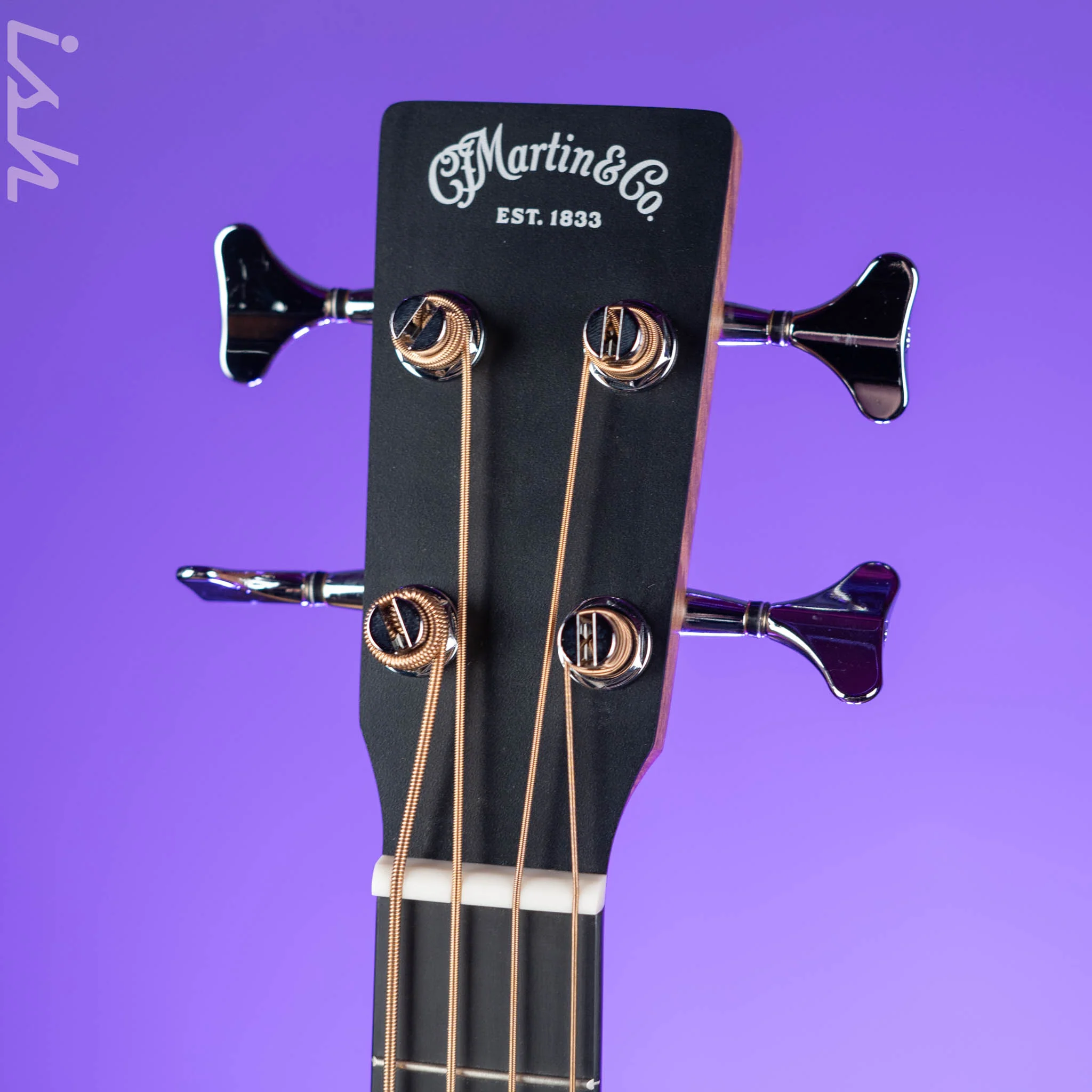 2023 Martin 000C-Jr10E Acoustic-Electric Bass Sunburst - Image 5
