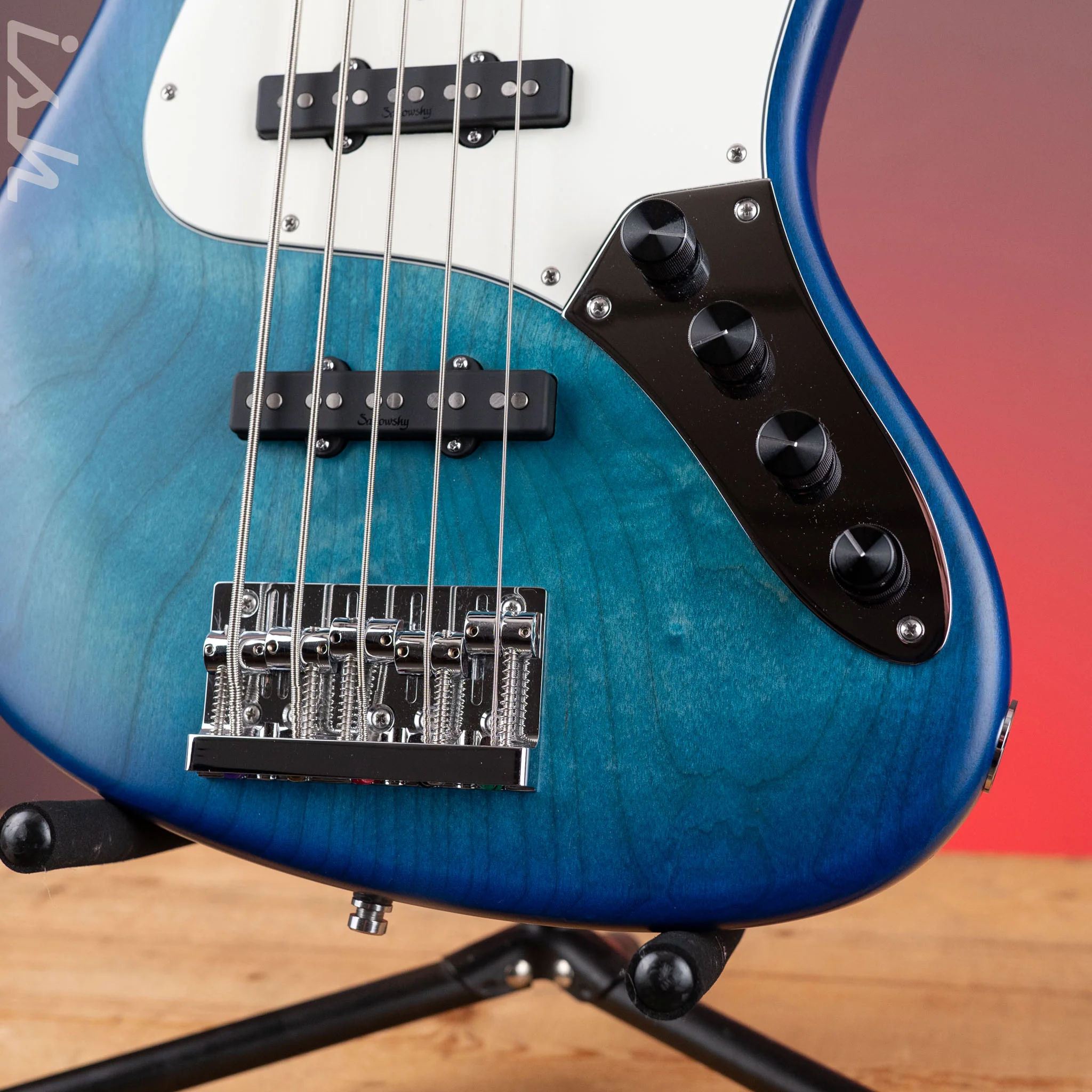 2023 Sadowsky Metroline Vintage J/J 5-String Bora Blueburst - Image 4