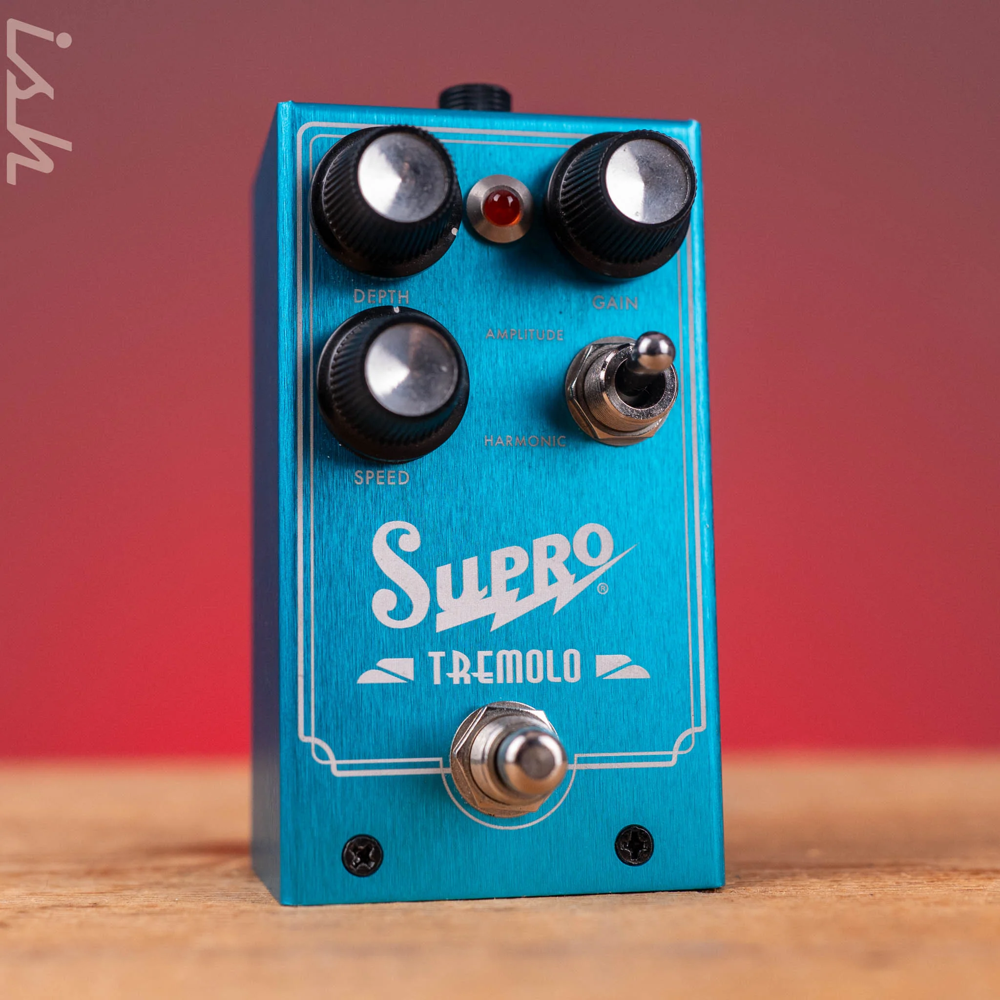 2023 Supro 1310 Tremolo Guitar Pedal