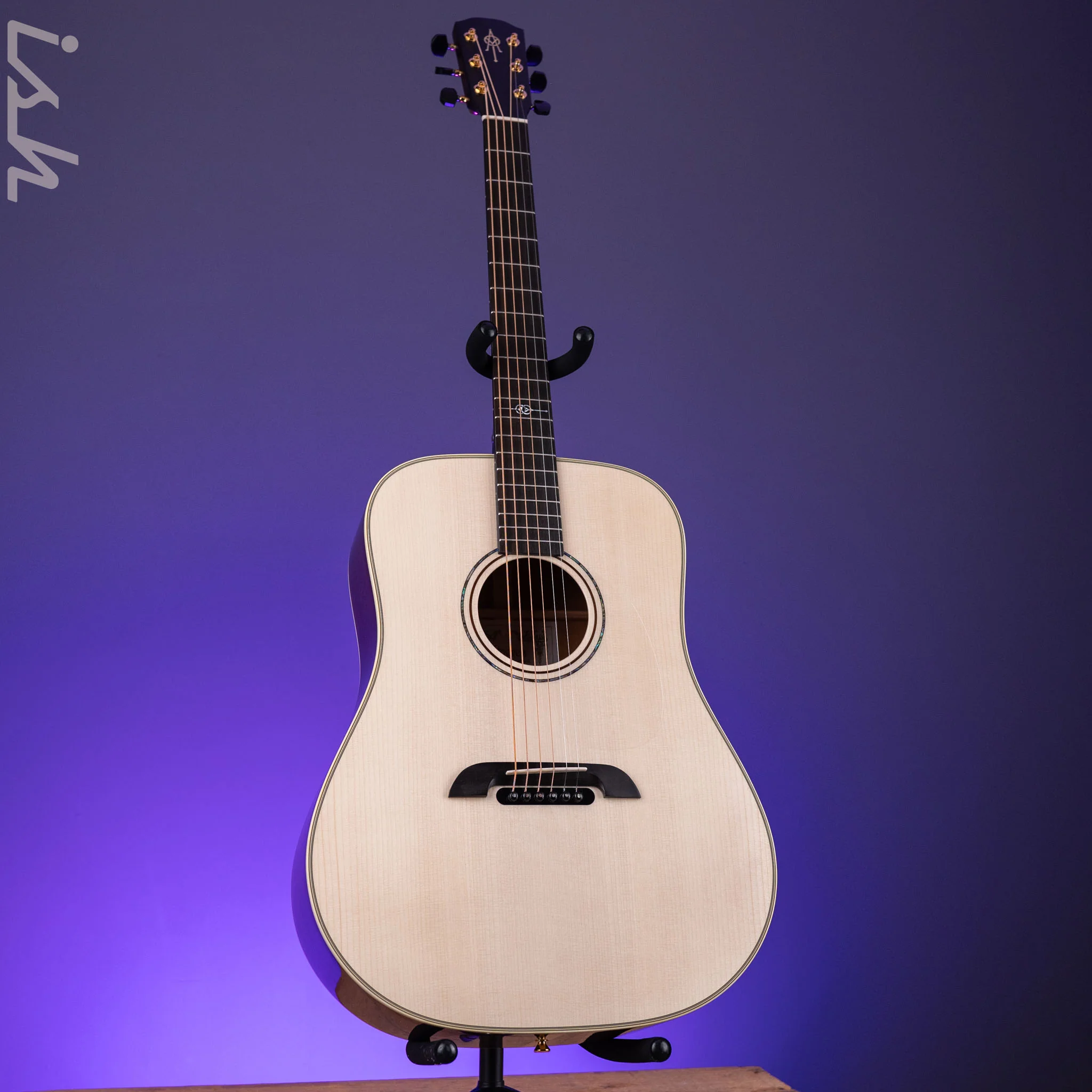 Alvarez Yairi DYM60HD Masterworks Dreadnought Honduran Mahogany - Image 2