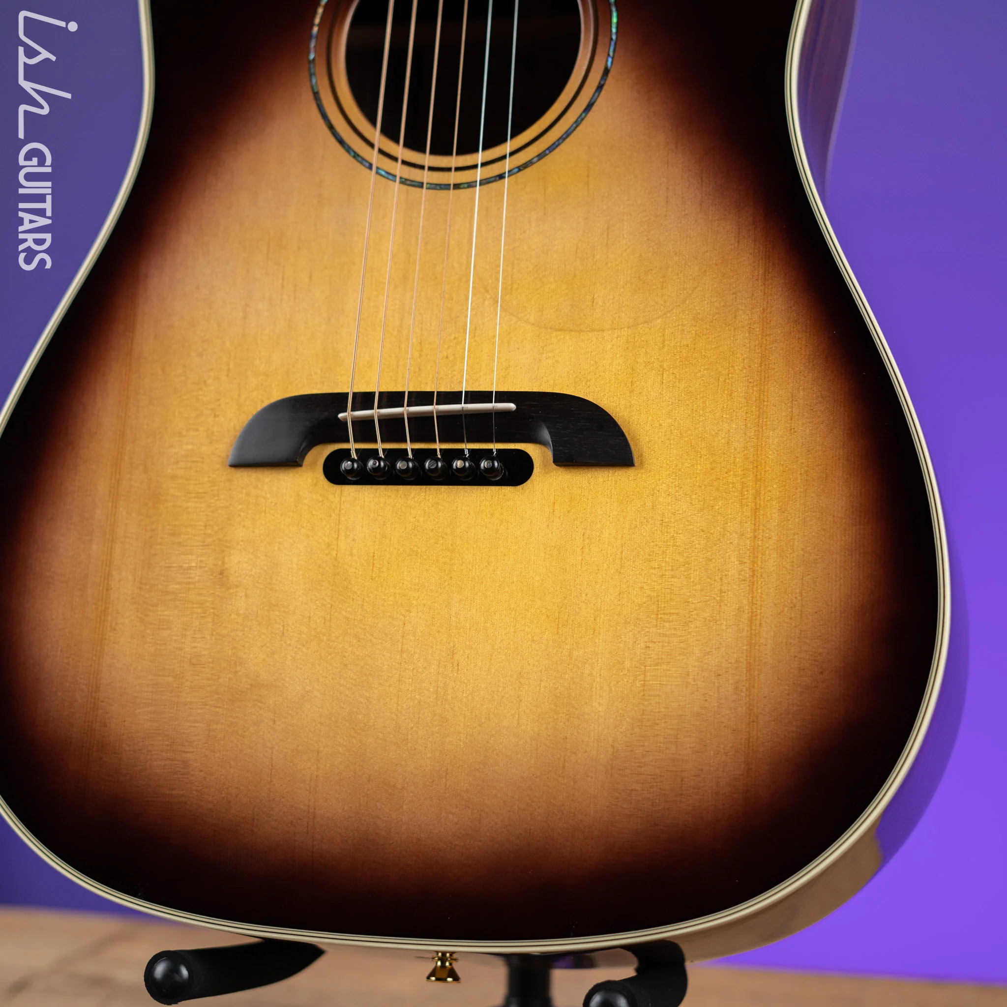 Alvarez Yairi Masterworks DYMR70SB Dreadnought Slope Shoulder Sunburst - Image 4
