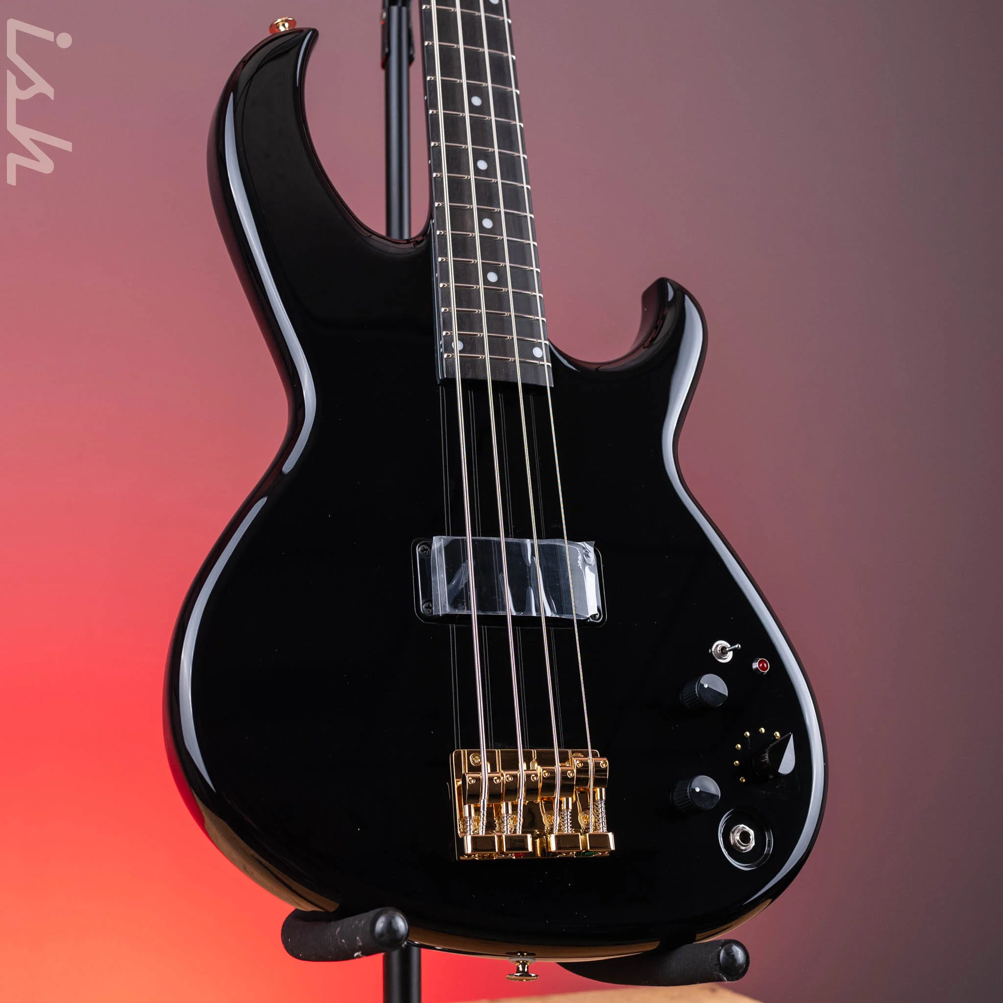 Aria Pro II SB-1000 4-String Bass Solid Black