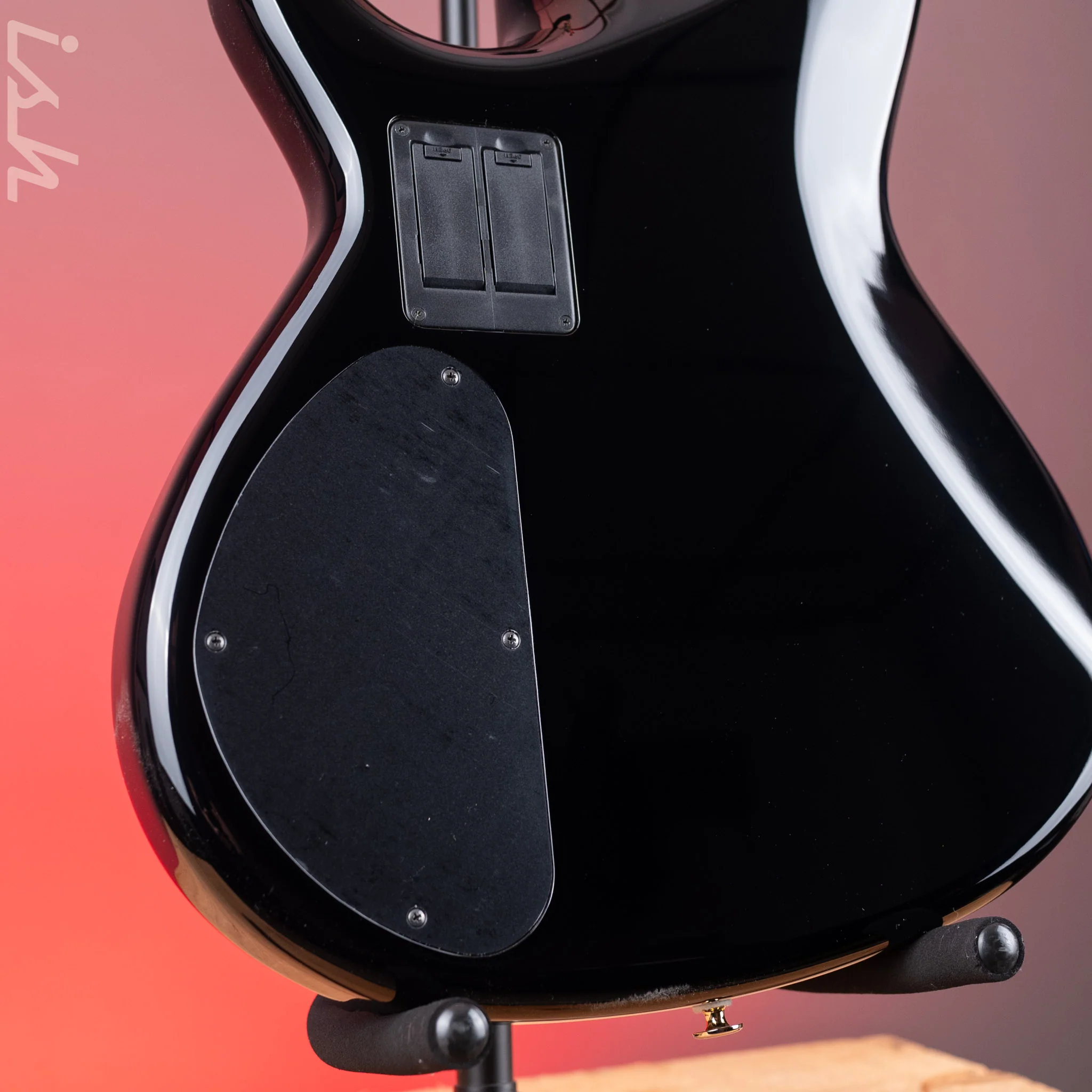 Aria Pro II SB-1000 4-String Bass Solid Black - Image 10