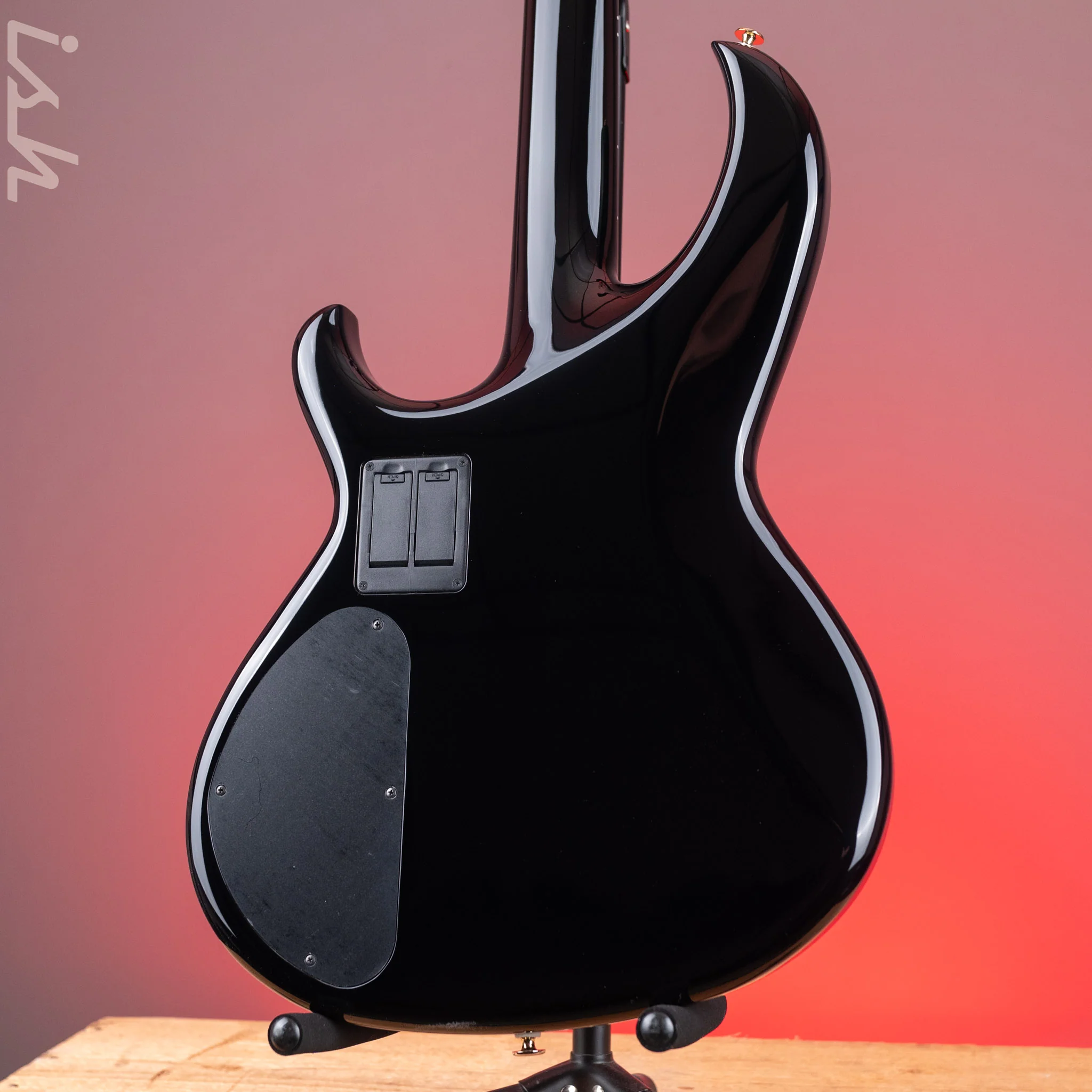 Aria Pro II SB-1000 4-String Bass Solid Black - Image 8