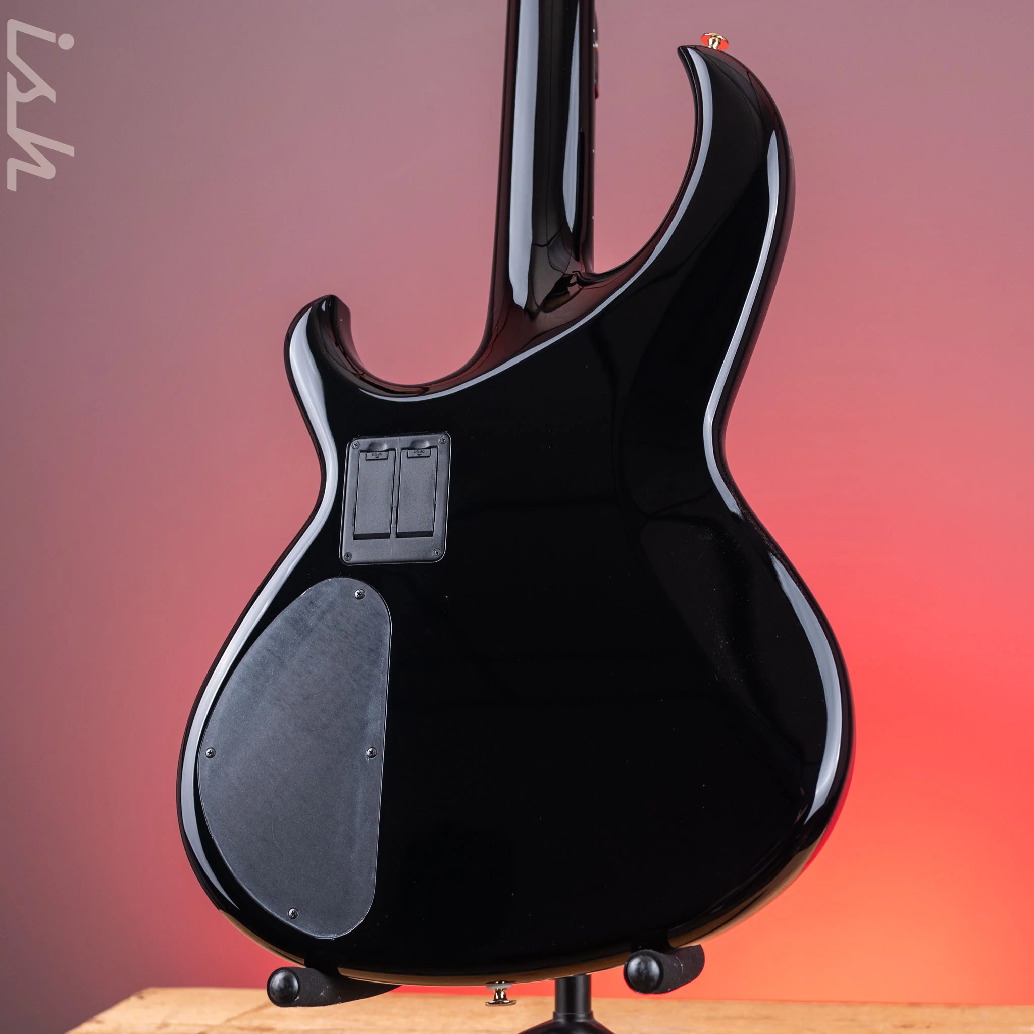 Aria Pro II SB-1000 4-String Bass Solid Black - Image 7