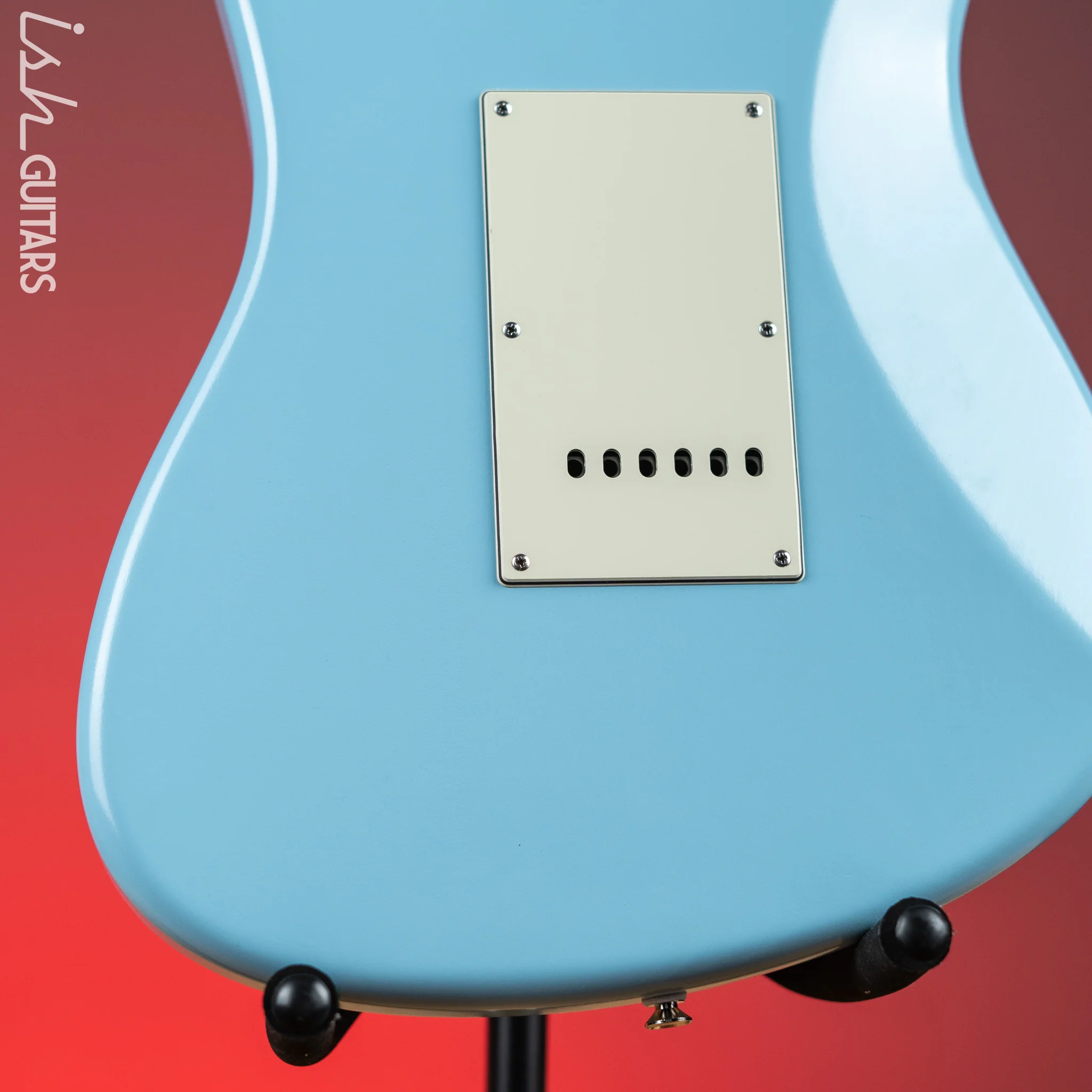 Bilt MERC Electric Guitar Daphne Blue - Image 9