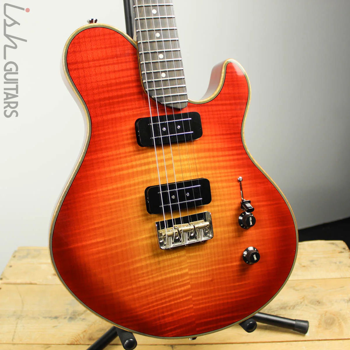 Bruton Hampden Uppercut Cherry Sunburst