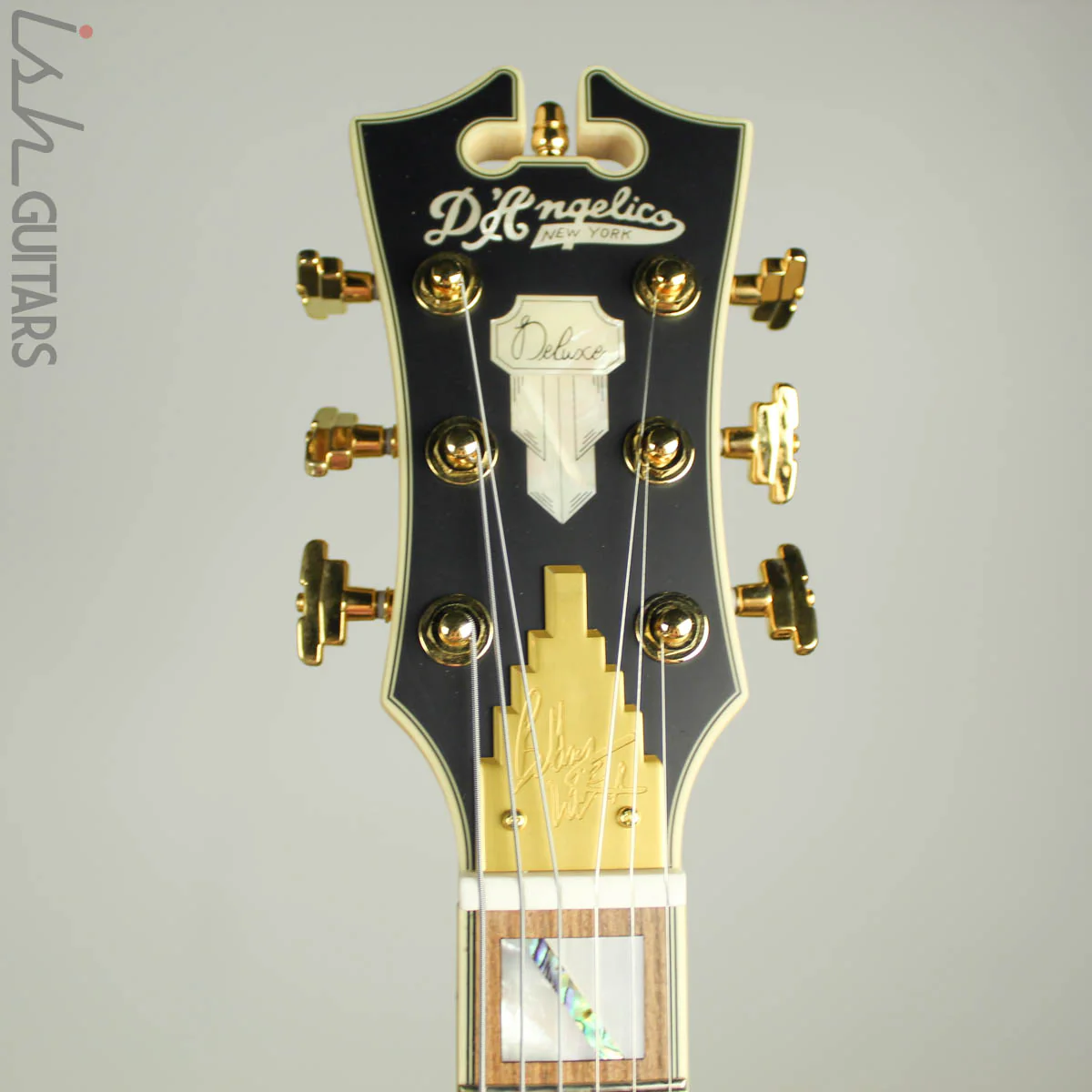D’Angelico Deluxe Bob Weir Bedford Matte Stone - Image 6