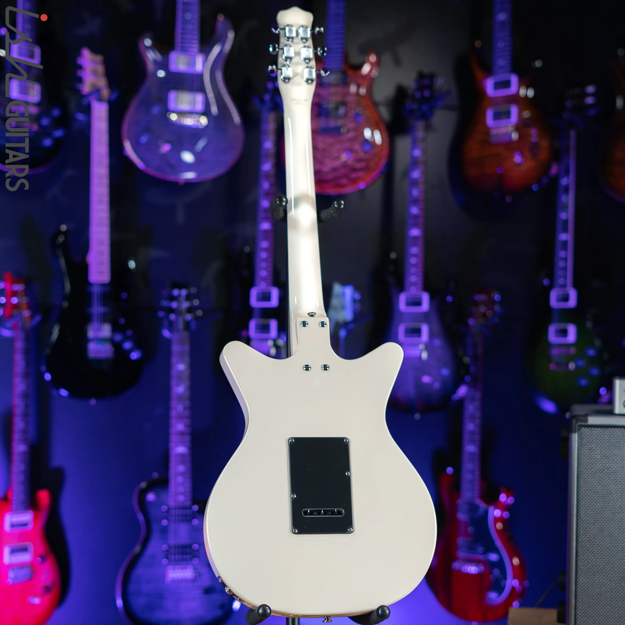 Danelectro '59XT Electric Guitar Vintage Cream Demo - Image 6