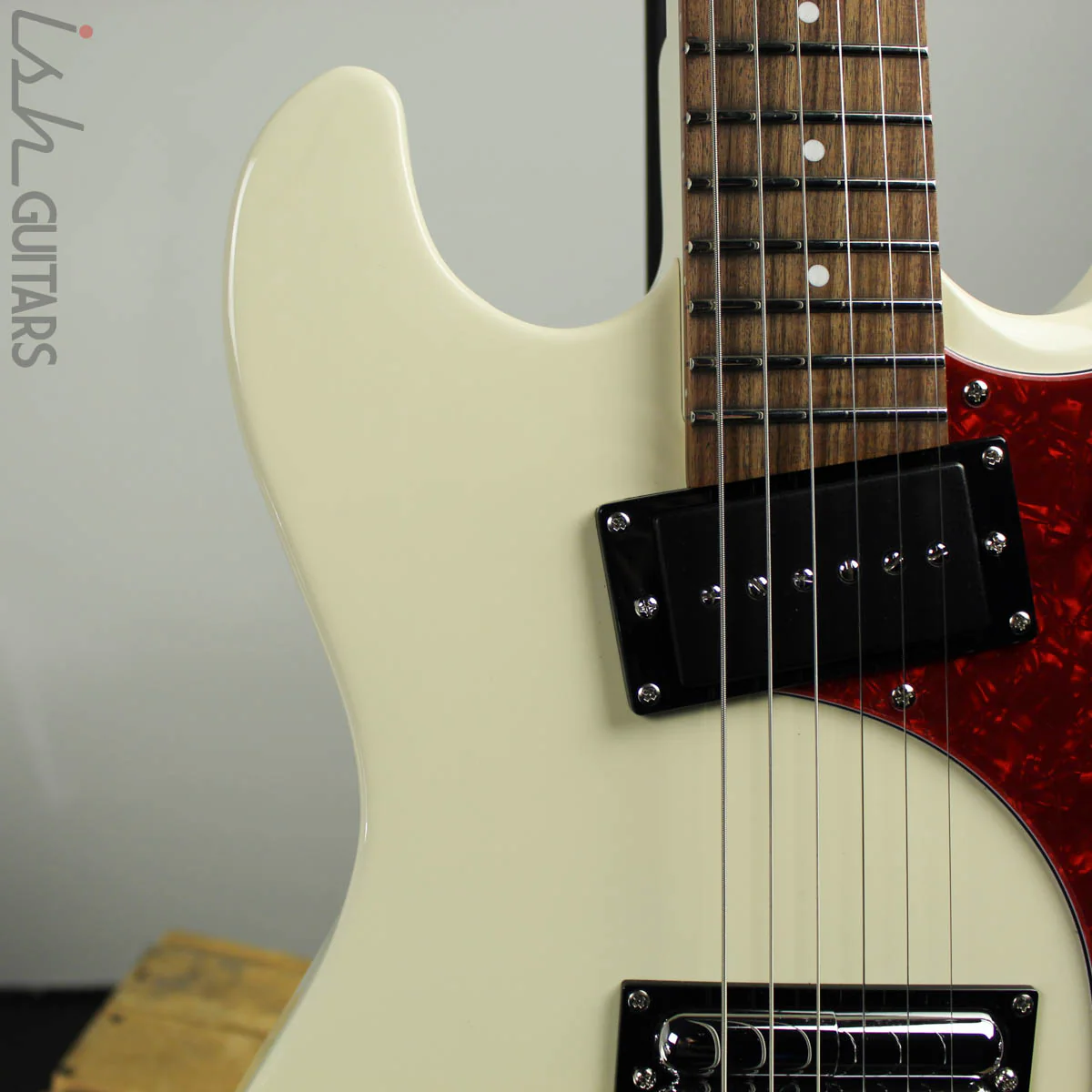 Danelectro ‘64XT Vintage Cream - Image 5