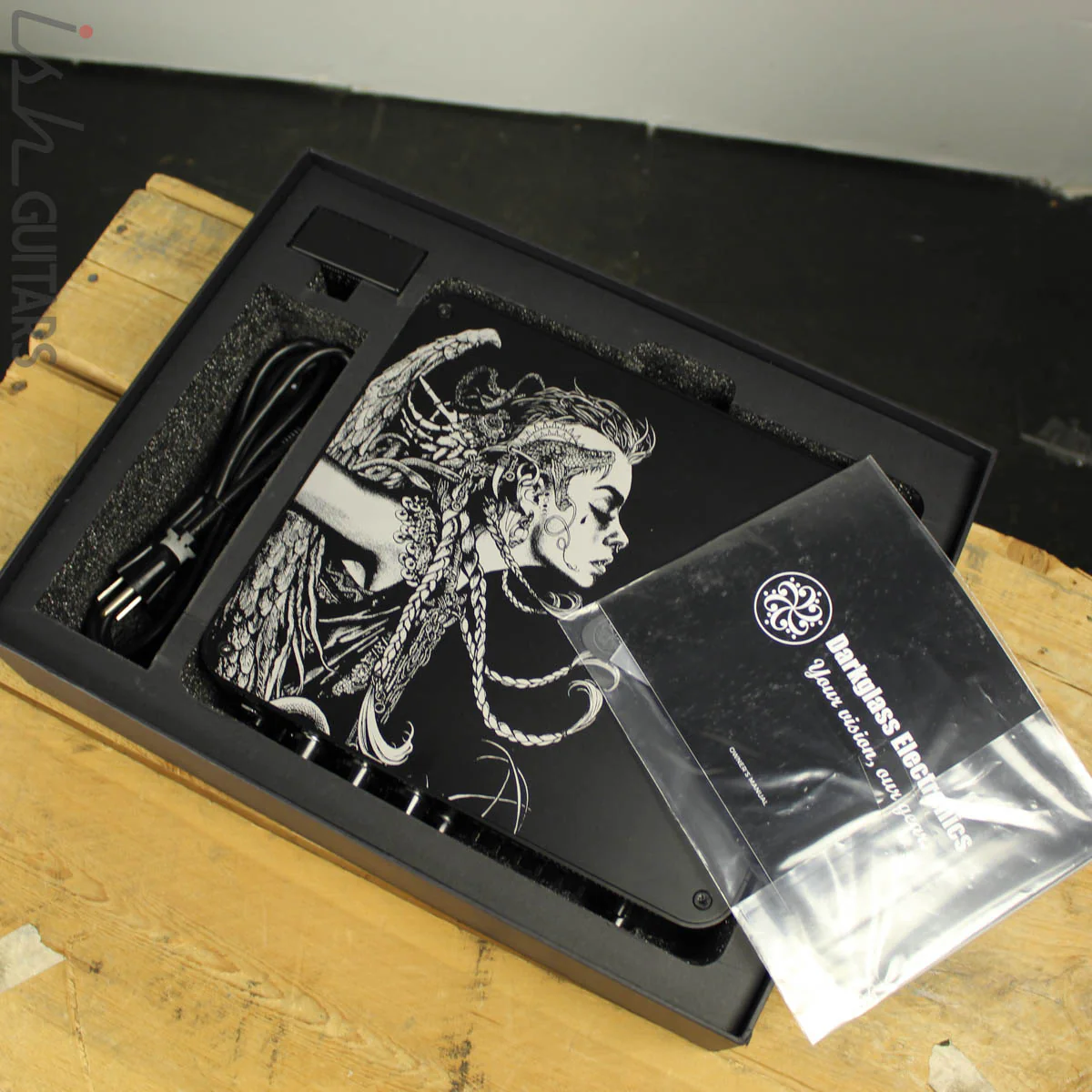 DarkGlass Electronics Microtubes 900 v2 Limited Medusa #099/999 - Image 6