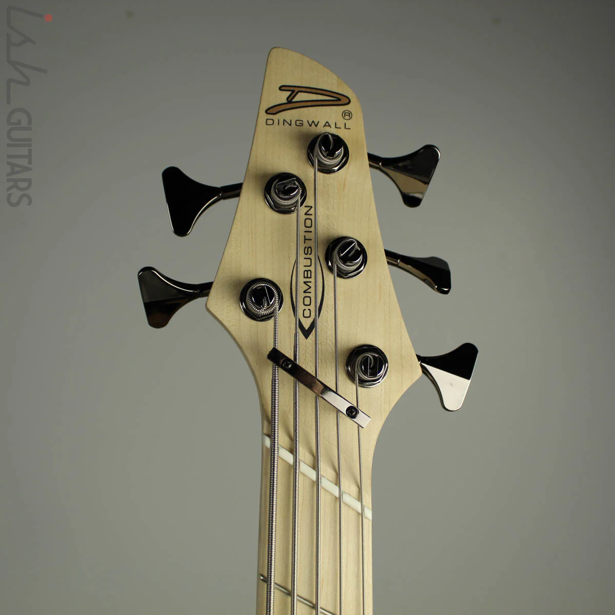 Dingwall Combustion 5-String 3-PUP 2 Tone Blackburst Swamp Ash Top - Image 6