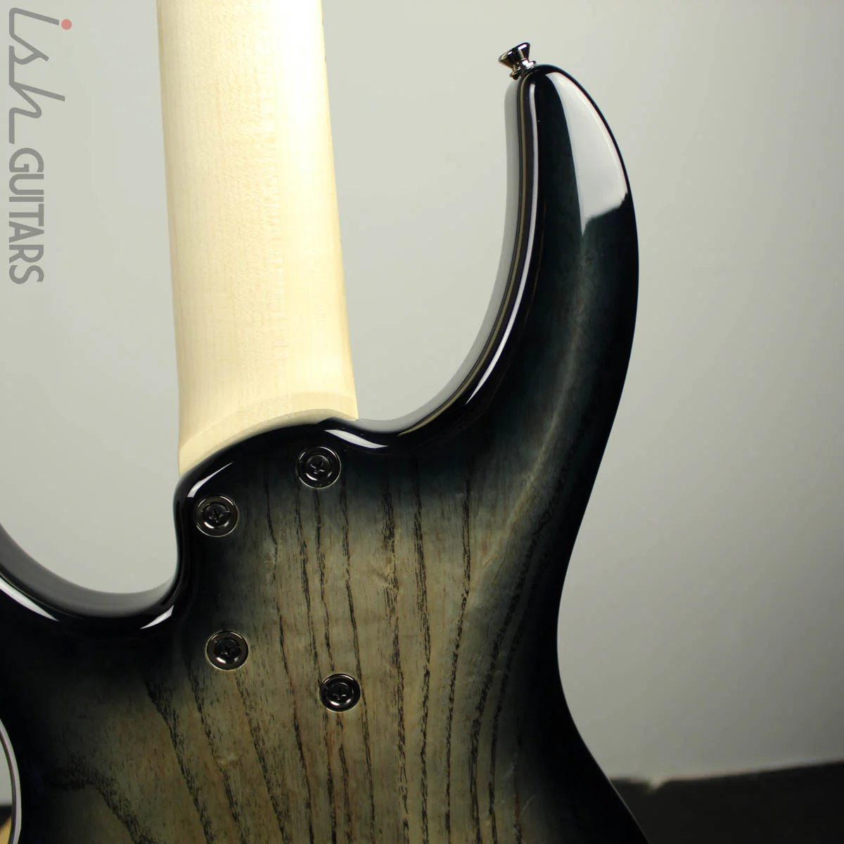 Dingwall Combustion 5-String 3-PUP 2 Tone Blackburst Swamp Ash Top - Image 9
