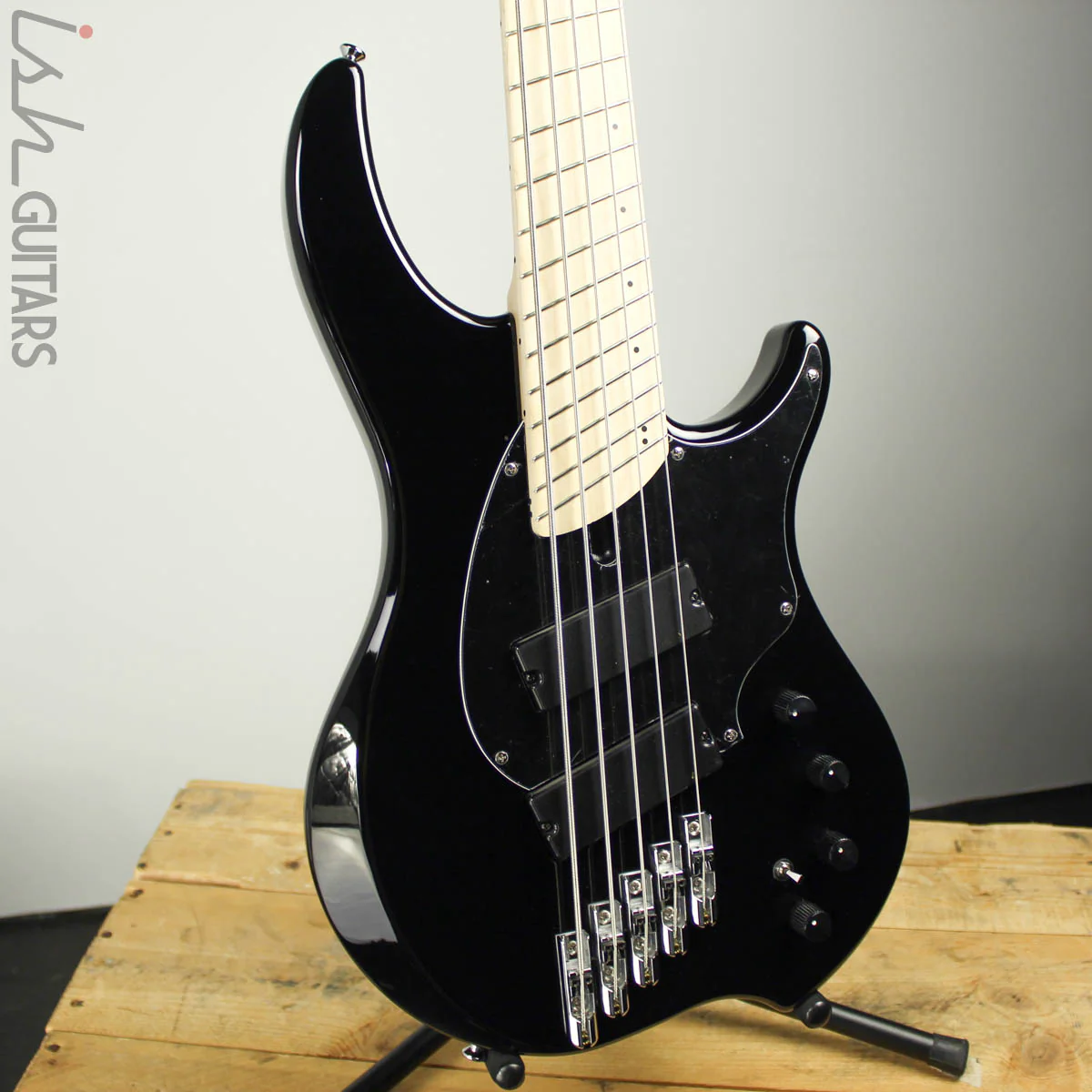 2016 Dingwall Combustion 5-string Black B-Stock