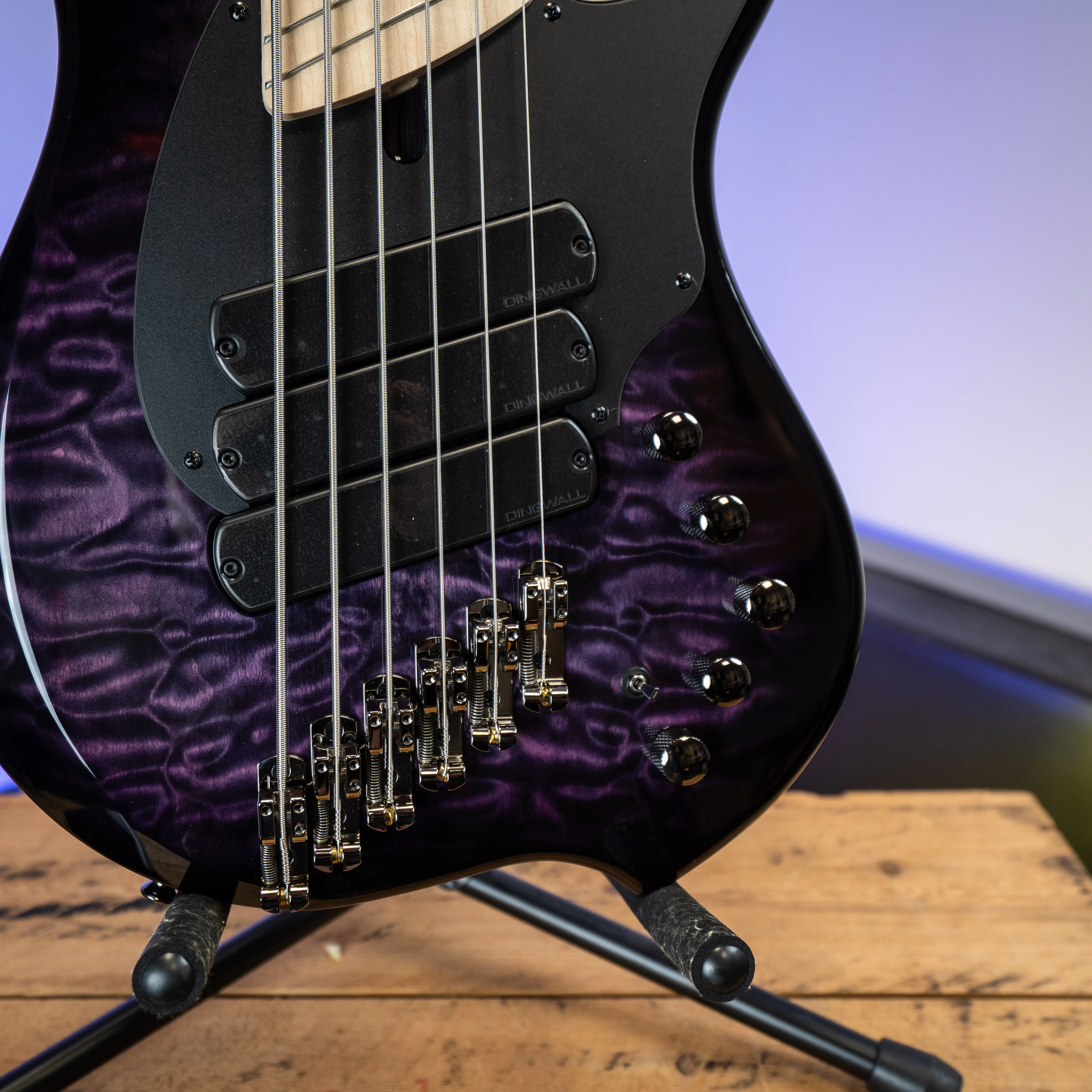 Dingwall 10th Anniversary Combustion 6-String 3 PUP Amethystburst Maple Fretboard - Image 4