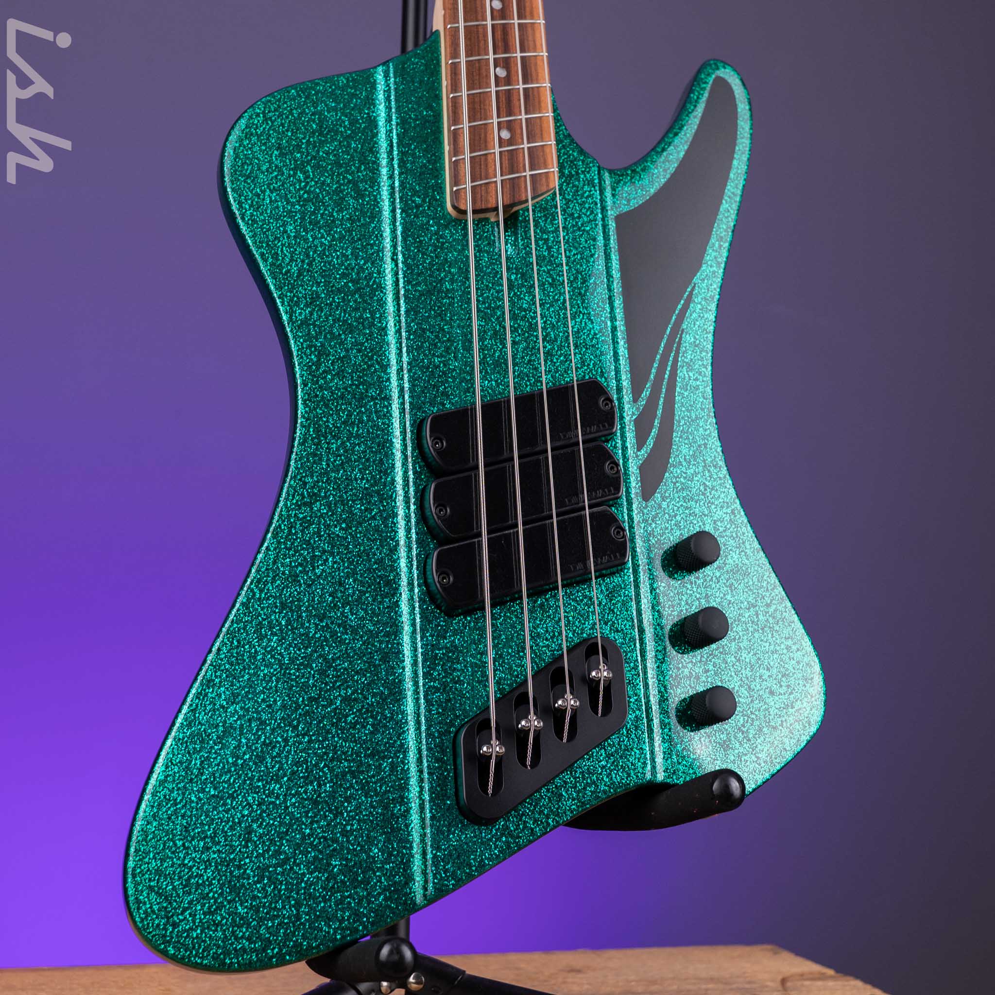 Dingwall D-Roc 4-String Bass Gloss Metalflake Aquamarine
