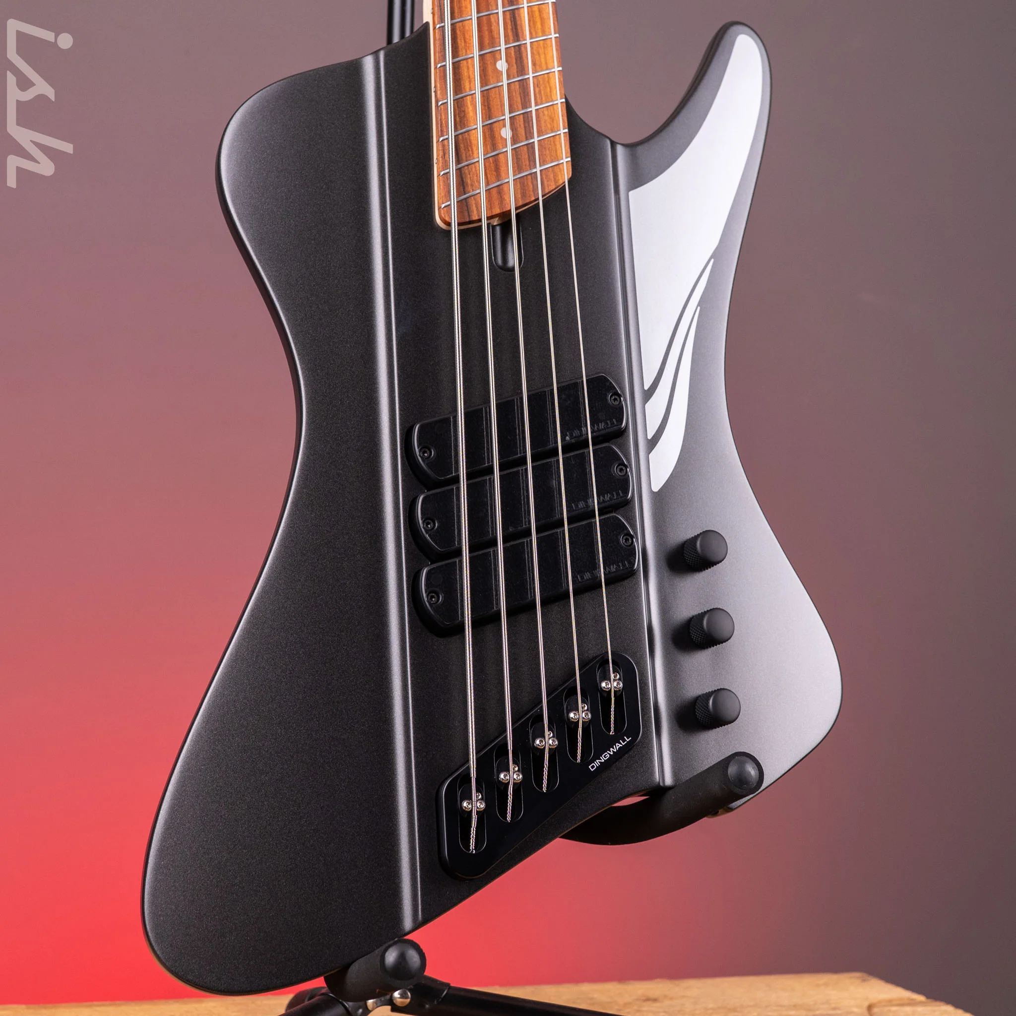 Dingwall D-Roc 5-String Bass Matte Metallic Black