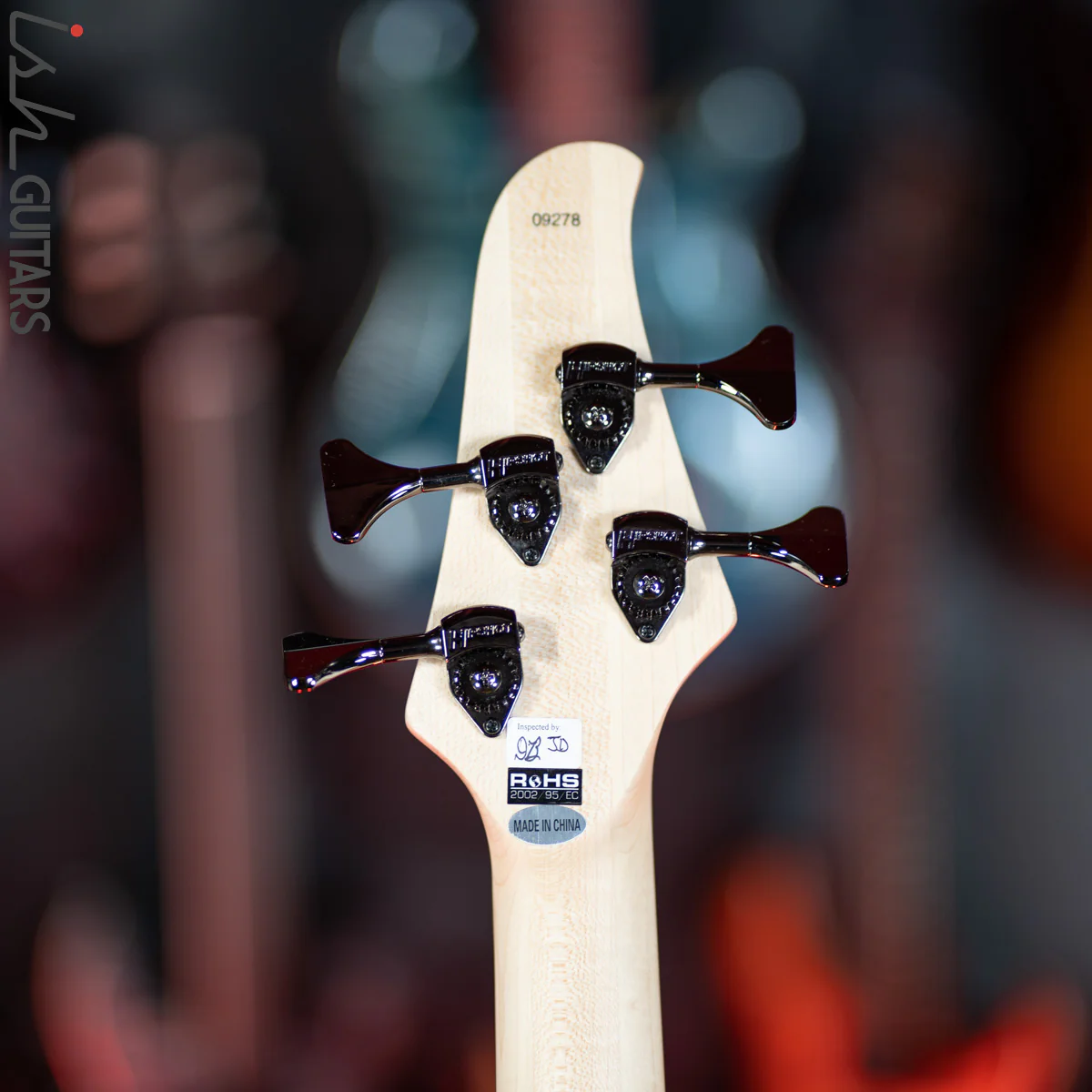 Dingwall D-Roc Standard 4-String Matte Blue to Purple Colorshift - Image 11