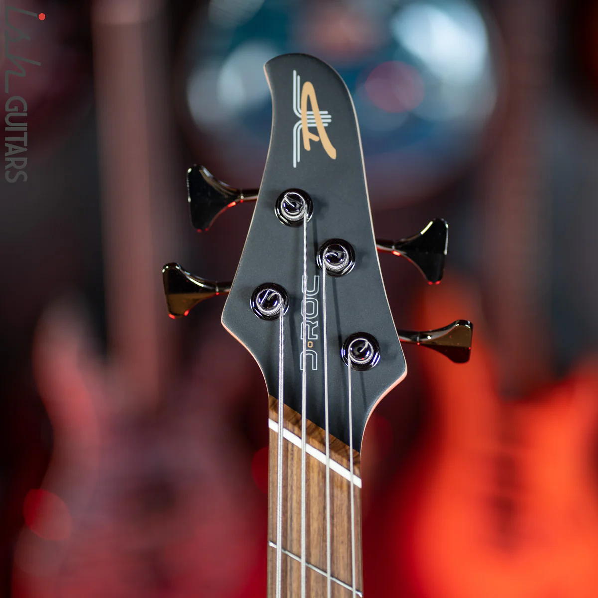 Dingwall D-Roc Standard 4-String Matte Blue to Purple Colorshift - Image 6