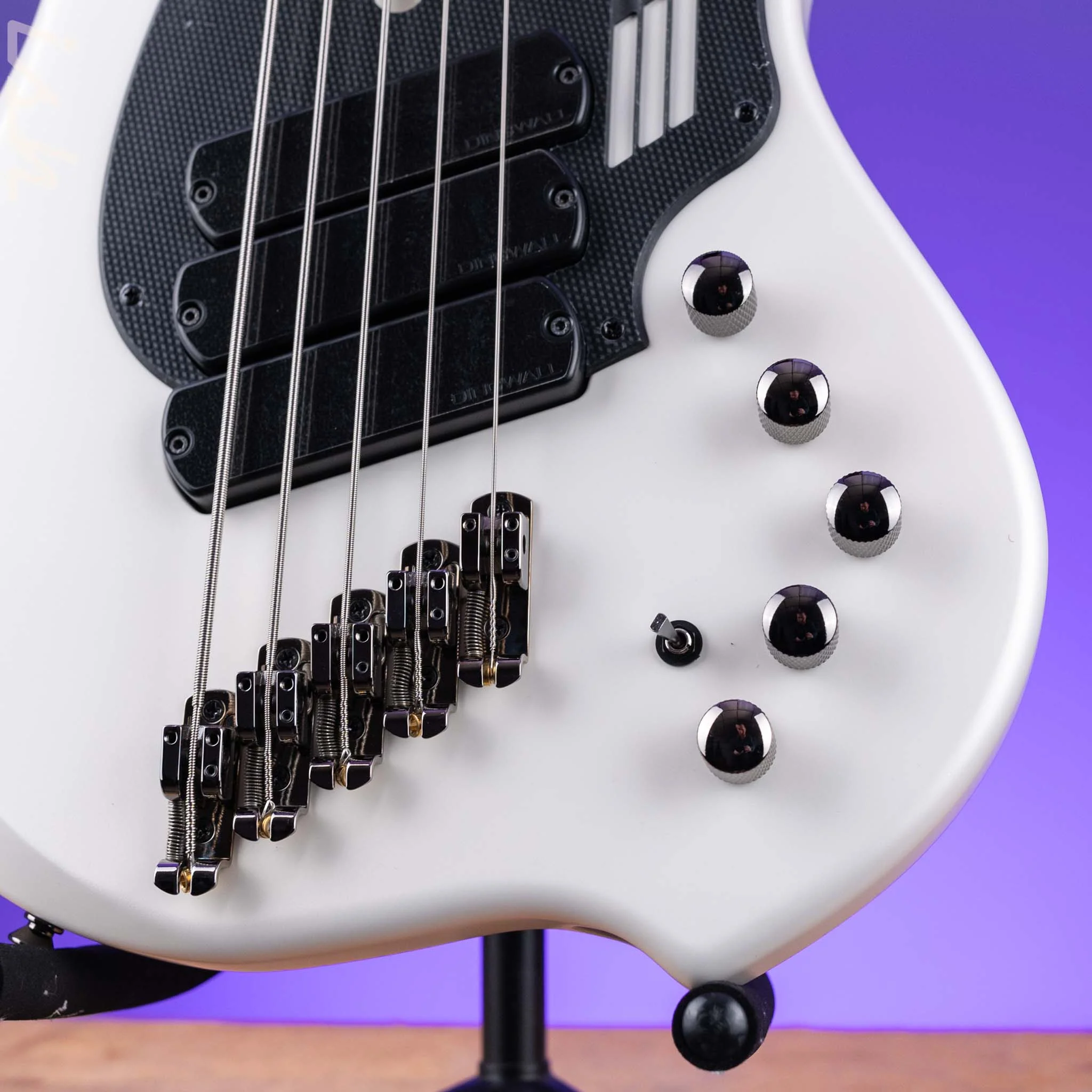 Dingwall NG-3 5-String Bass Matte Ducati Pearl White - Image 4