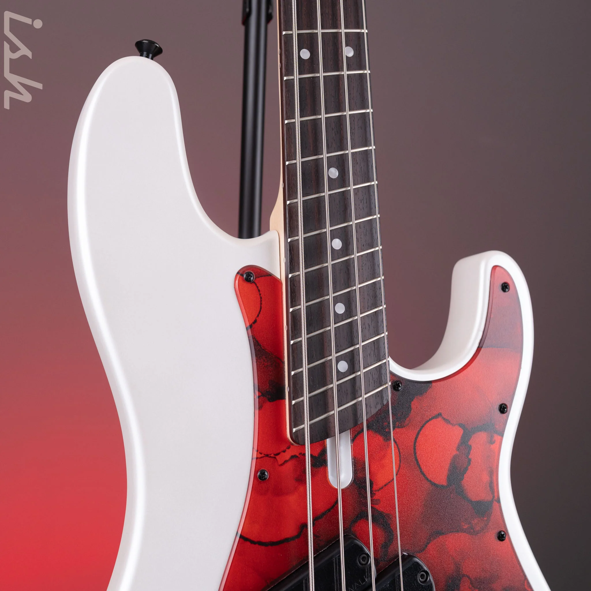 Dingwall SP1 4-String Bass Matte Ducati Pearl White - Image 4