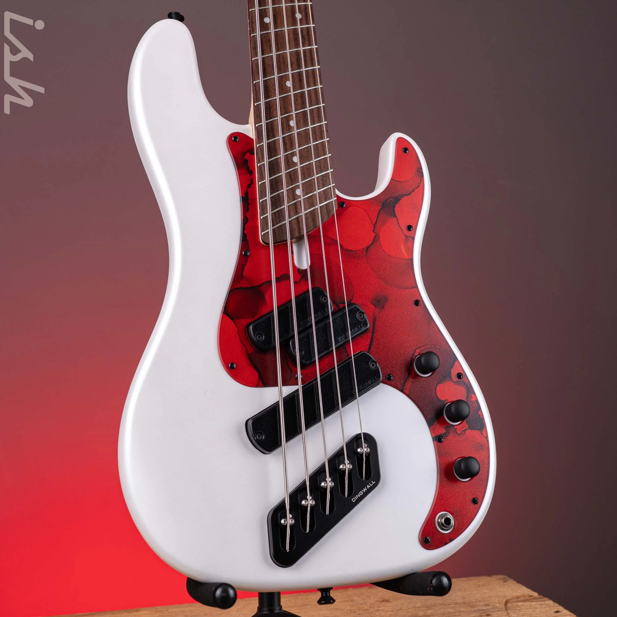Dingwall SP1 5-String Bass Ducati White