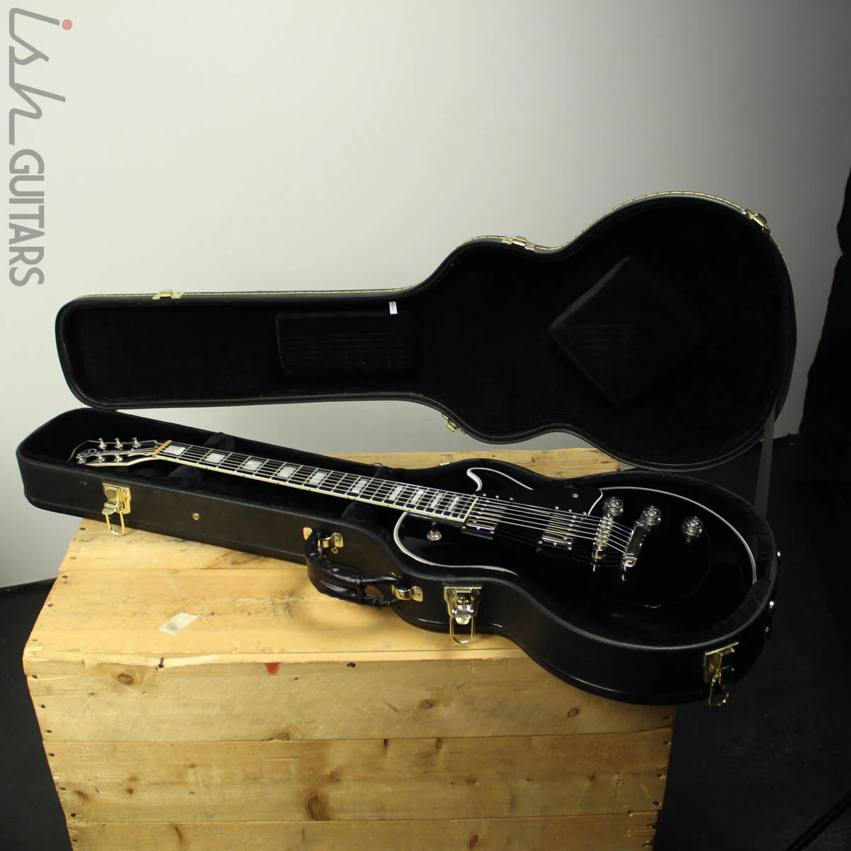 Electra Omega Gloss Black - Image 15
