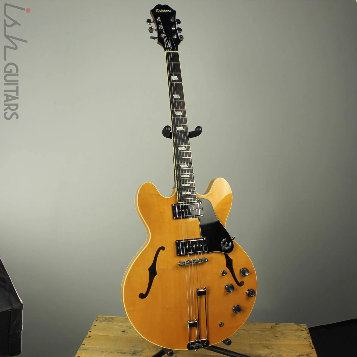 2007 Epiphone Valensi Riviera P94 Elitist Antique Natural - Image 2