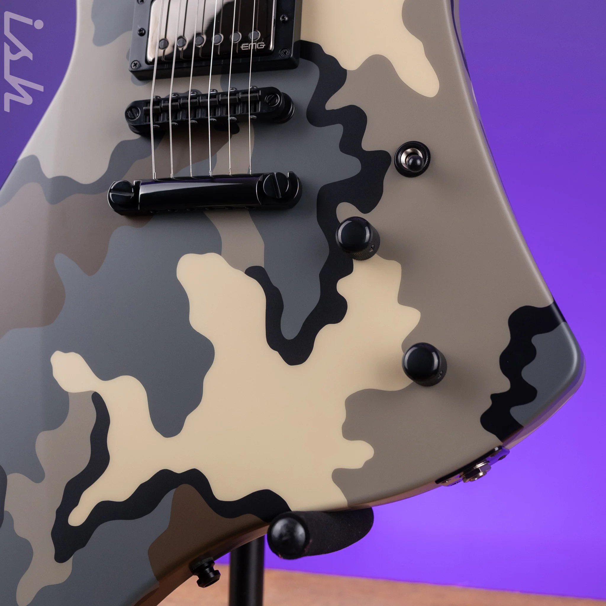 ESP Snakebyte Camo James Hetfield Signature Electric Guitar - Image 5