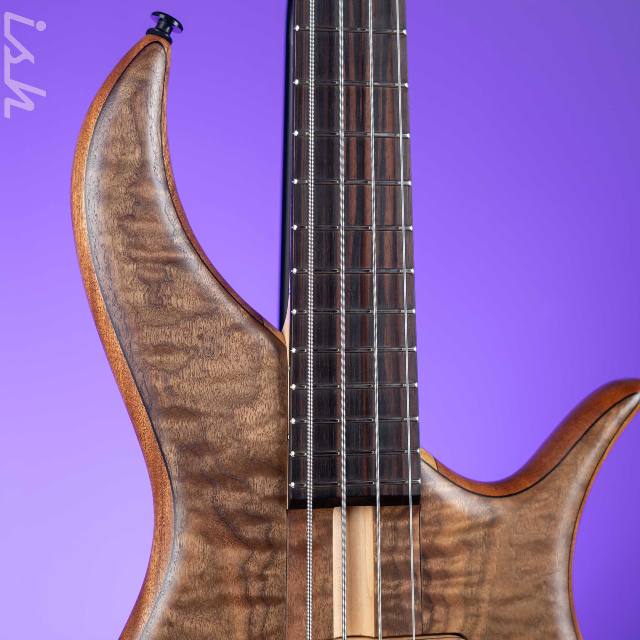 F Bass BN4 4-String Bass Claro Walnut Natural - Image 3