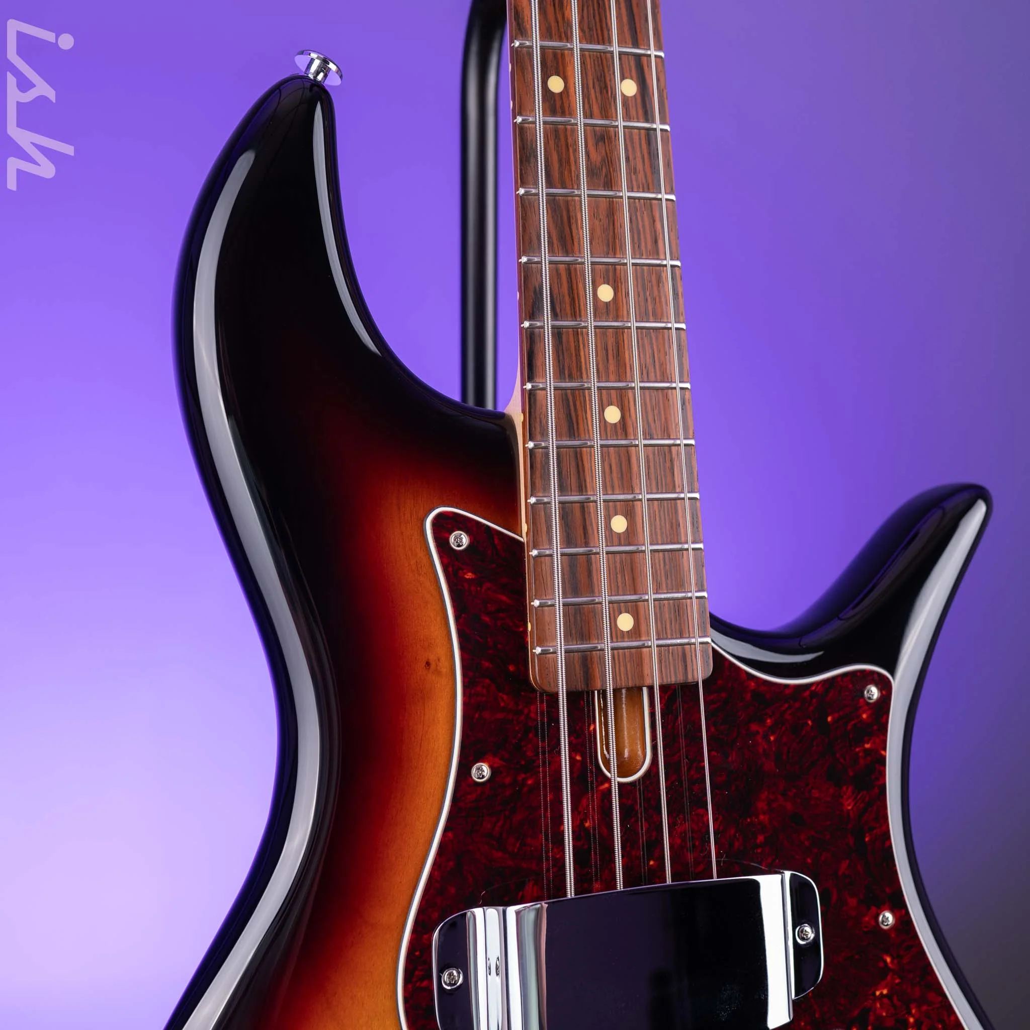 F Bass VF4-J 4-String Bass Sunburst - Image 3